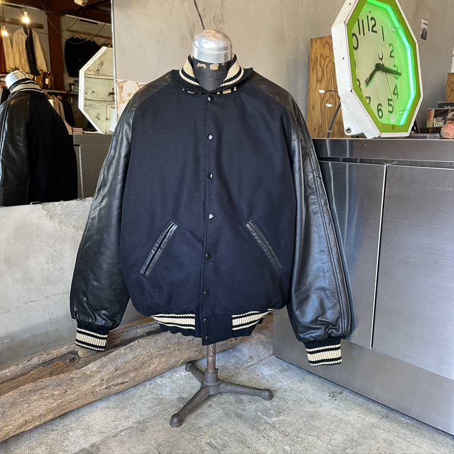 COLEMAN KNITTING MILLS : RAGLAN LETTERMAN JACKET