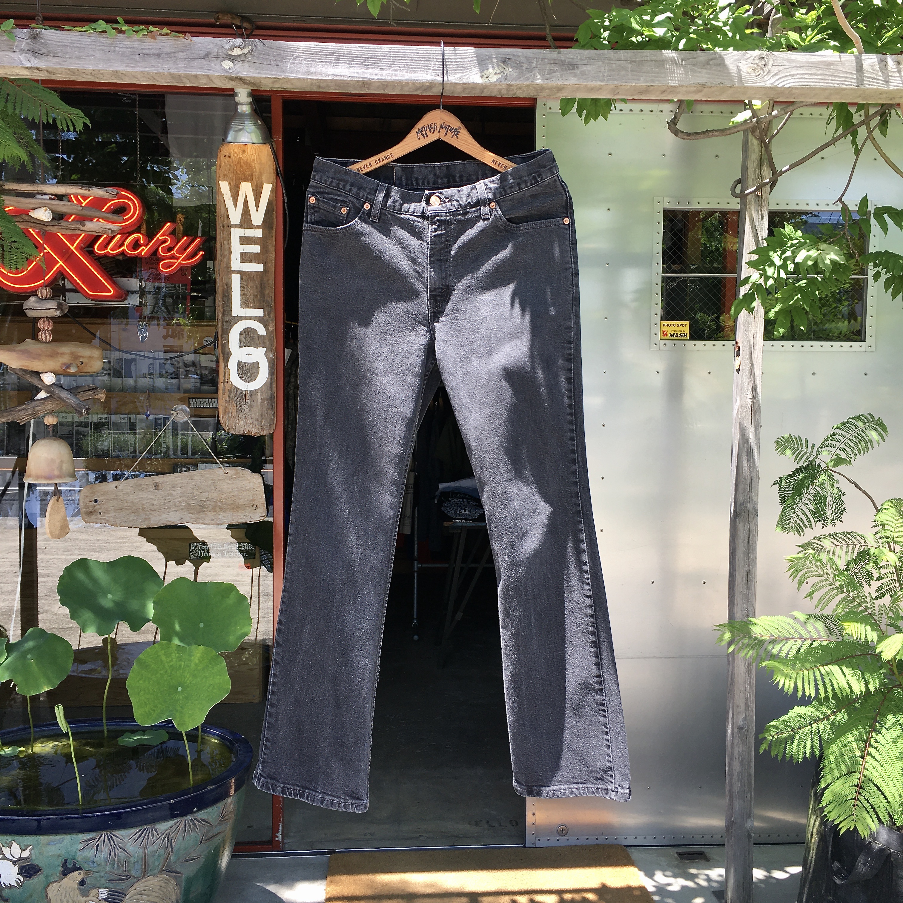 USED LEVIS 517 BLACK 90'S