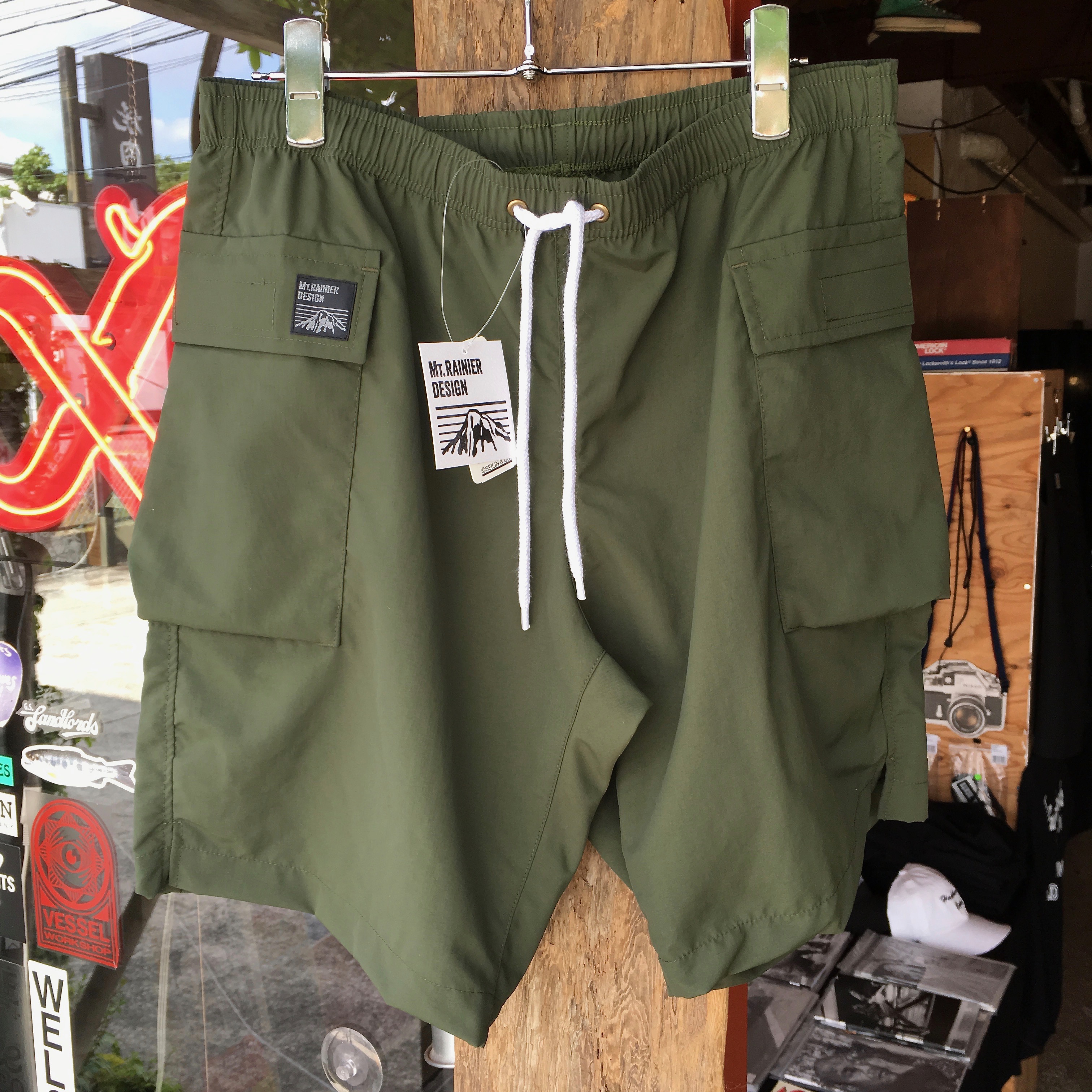 MT RAINIER DESIGN：MRD WINDSHED ELASTIC SHORTS 