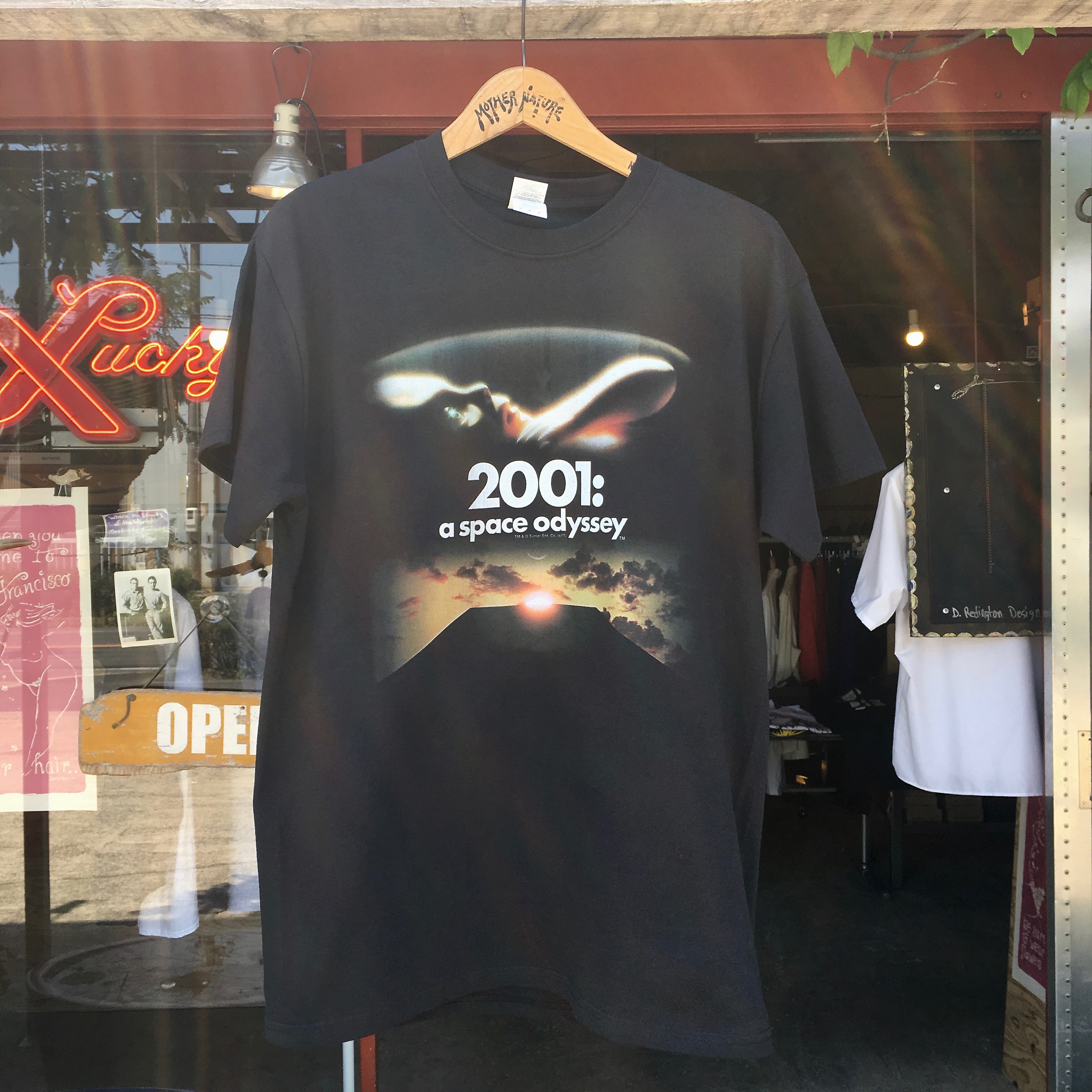 2001 A SPACE ODYSSEY PROLOGUE MENS TEE 