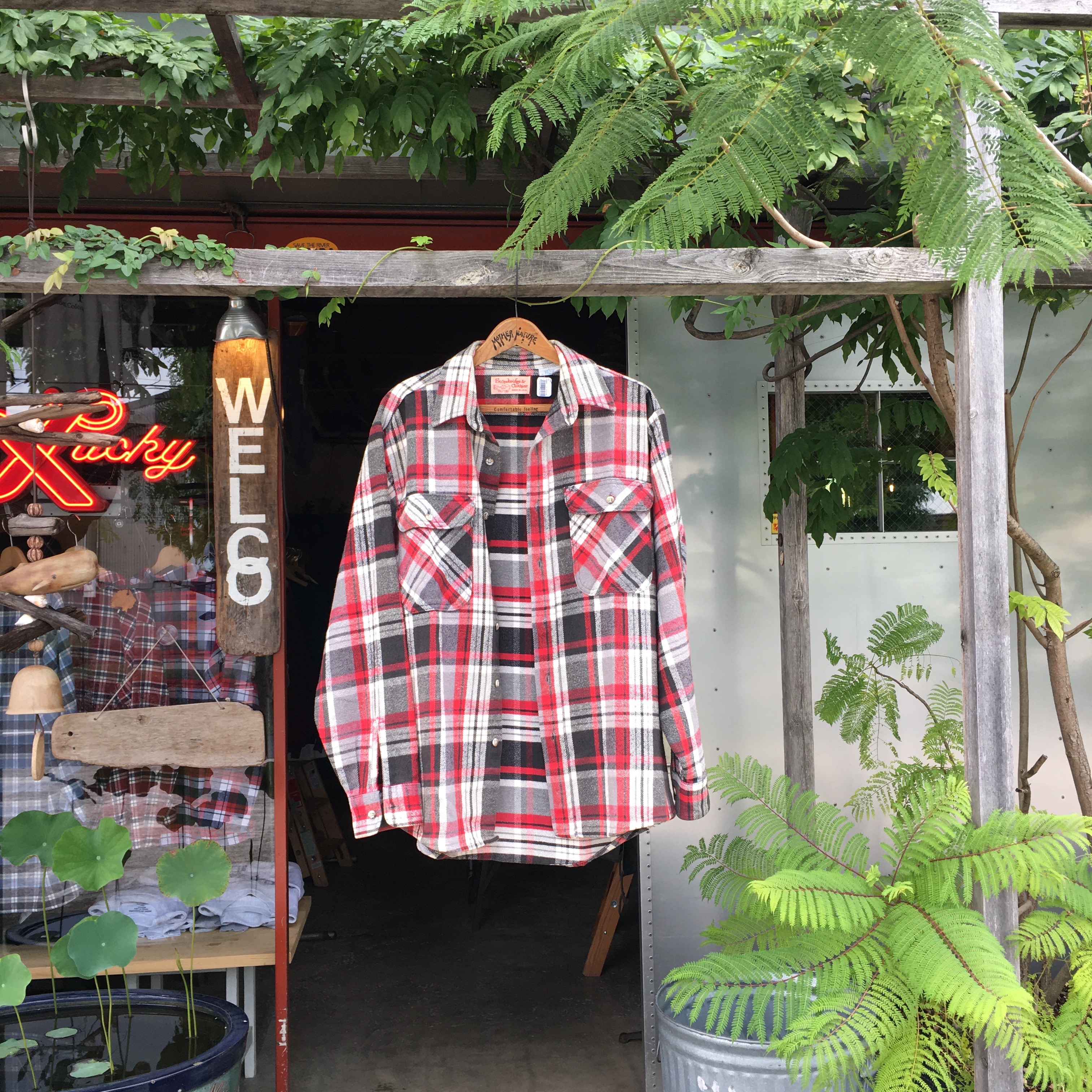 Strawbride & Clothier : USED FLANNEL SHIRTS