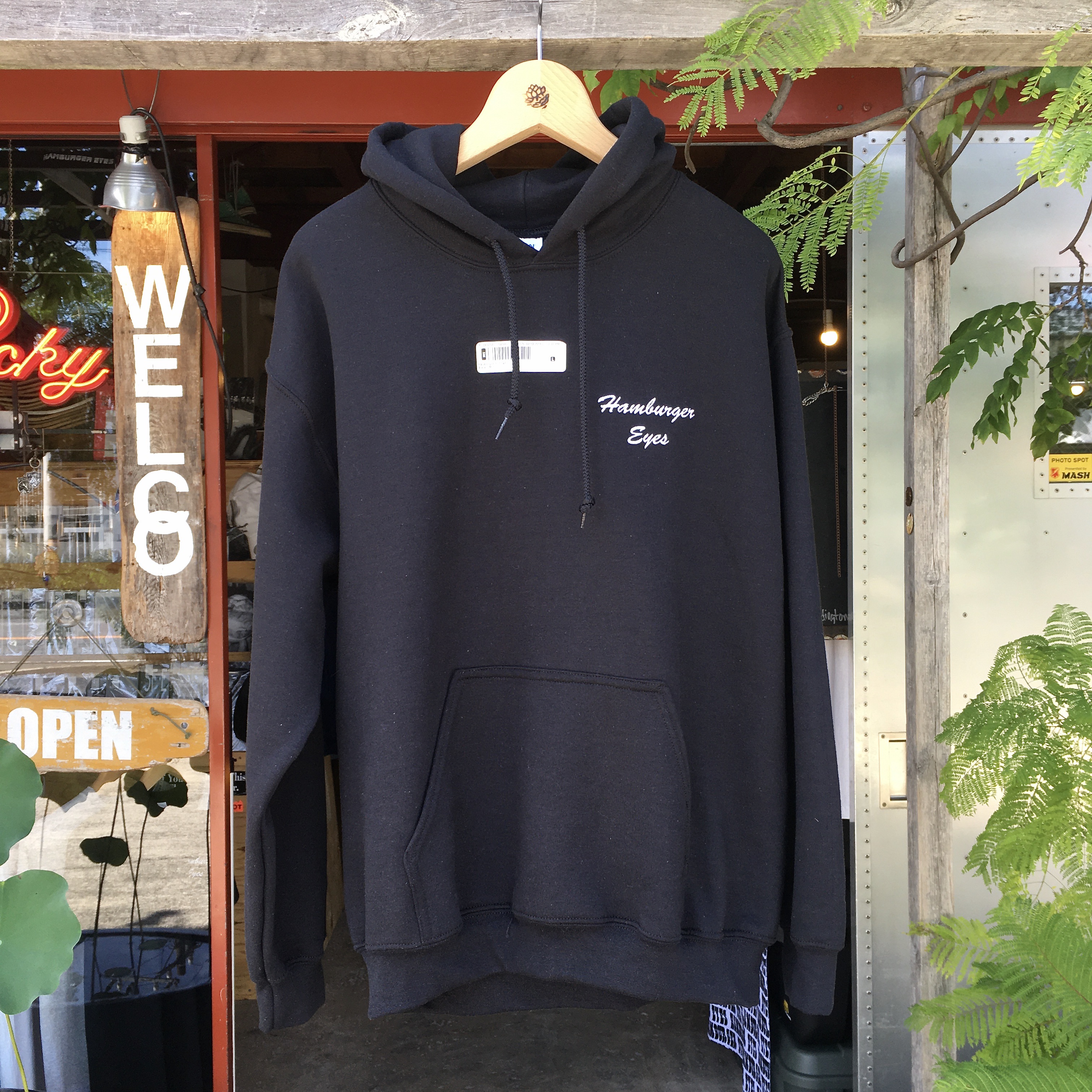 HAMBURGER EYES : BLACK HOODIE 