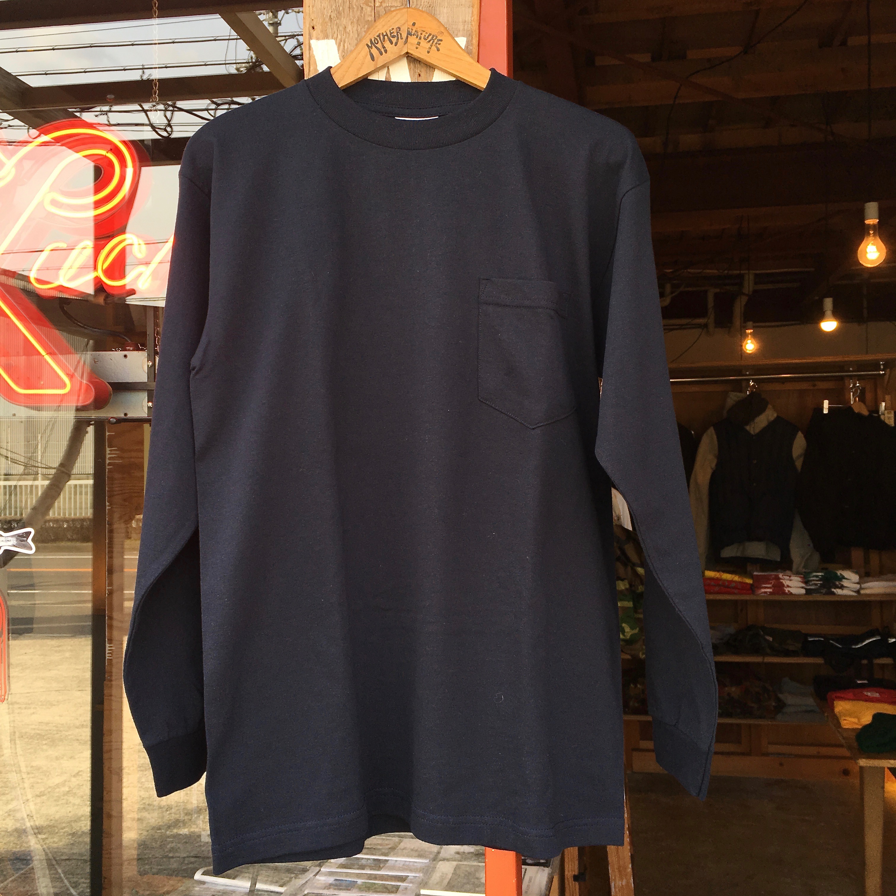 BAY SIDE : 8100 POCKET LONG SLEEVE TEE