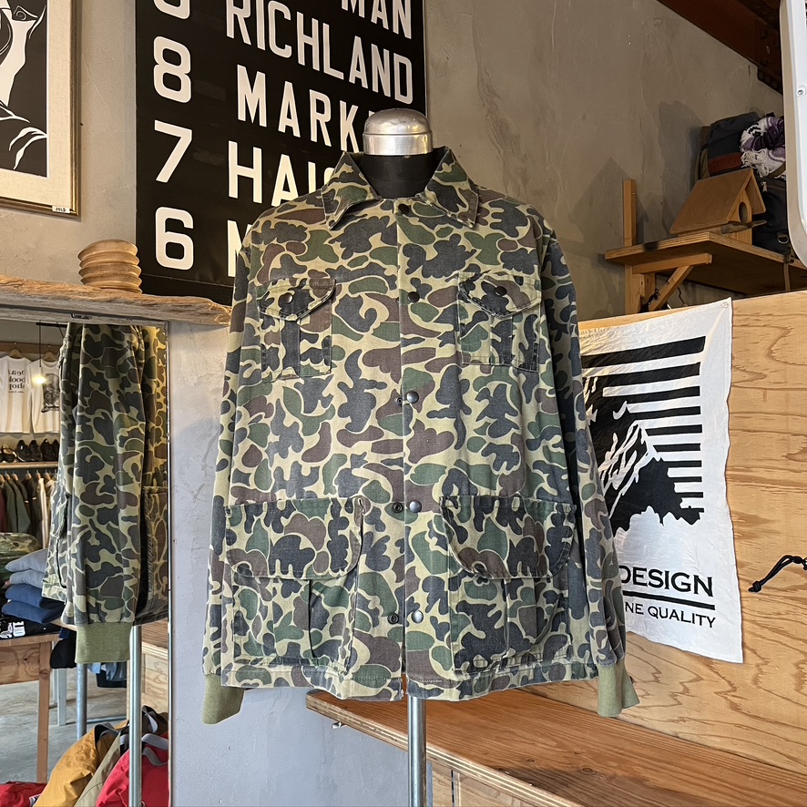 VINTAGE CAMO HUNTING JACKET