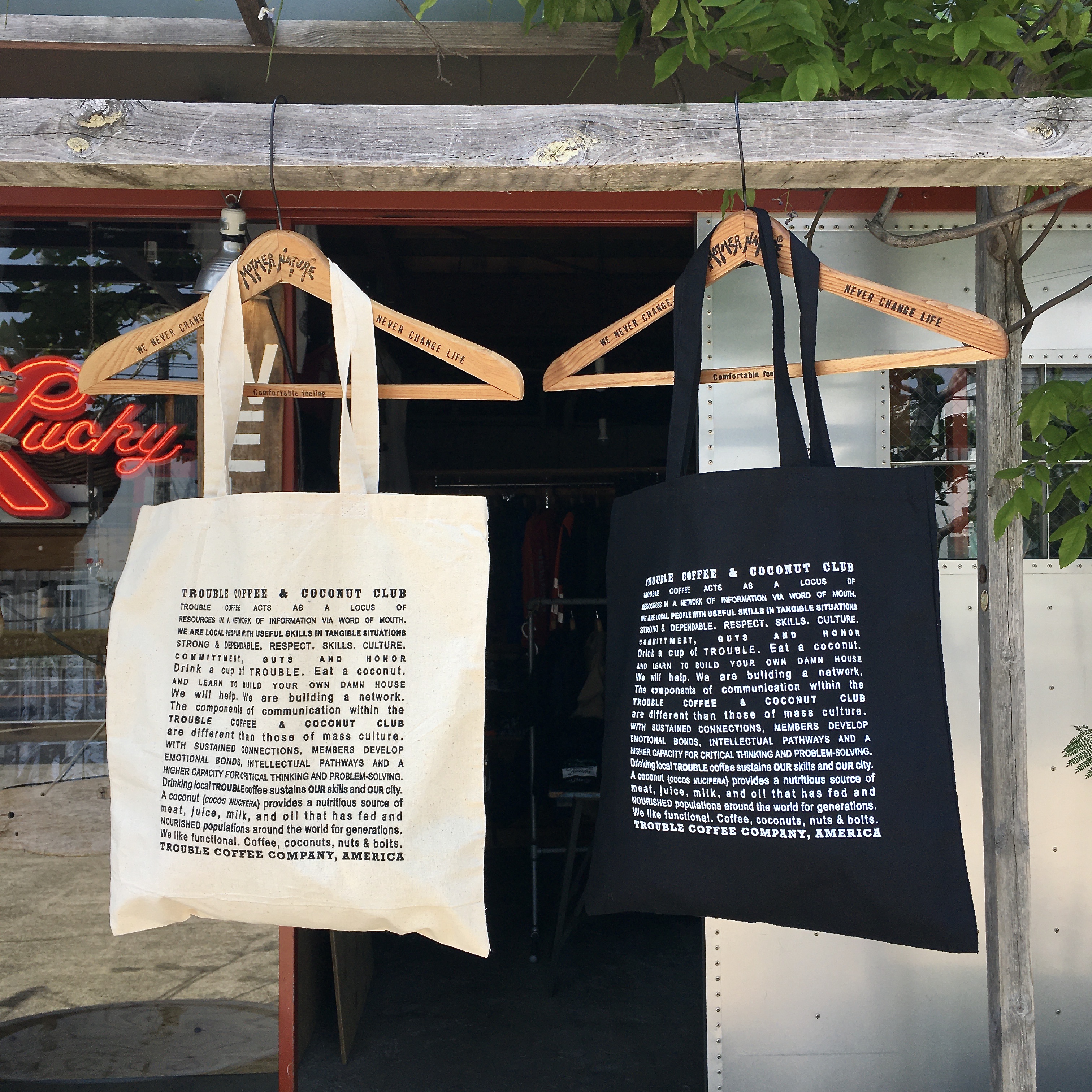 TROUBLE COFFEE : TOTE BAG  