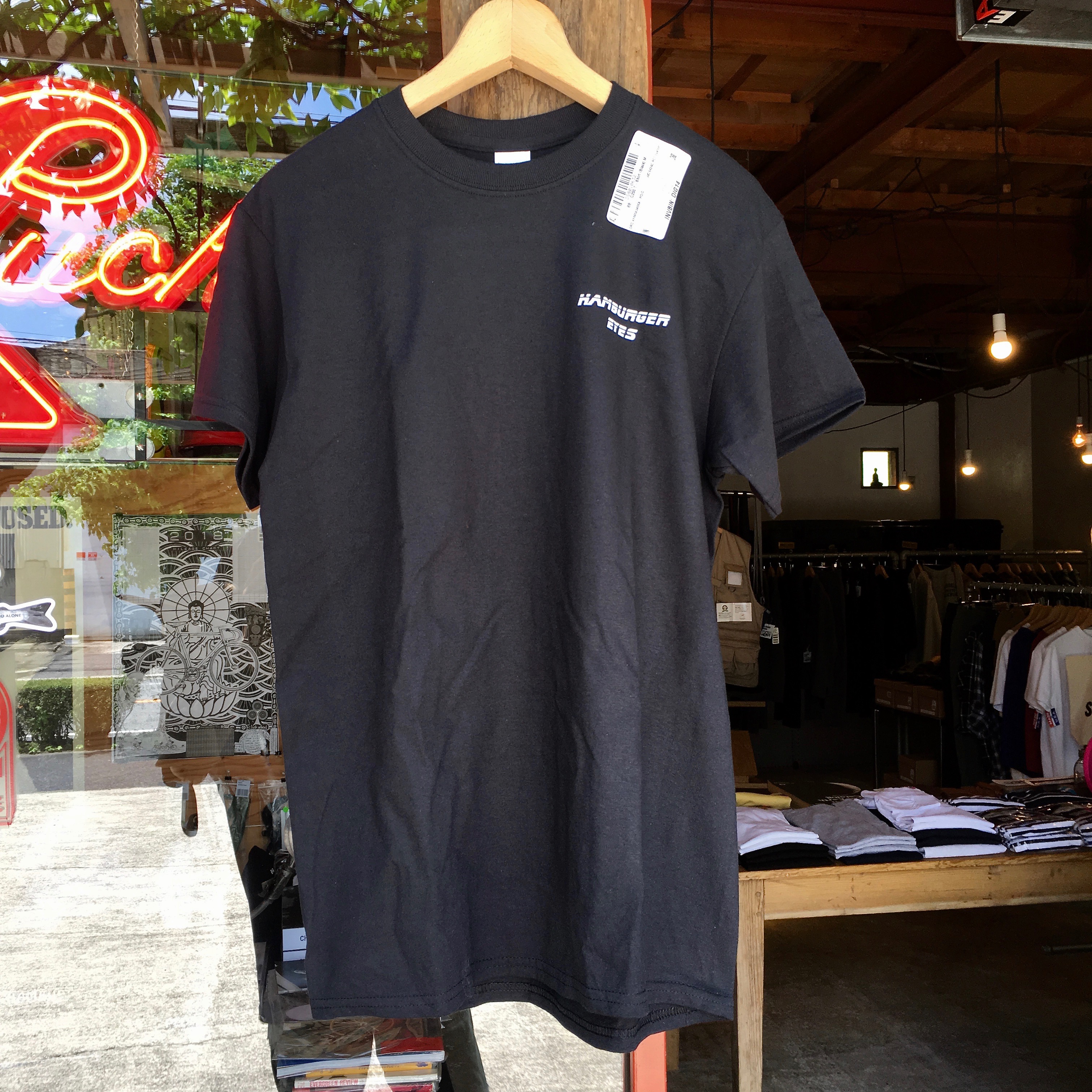 HAMBURGER EYES : BLACK T-SHIRTS