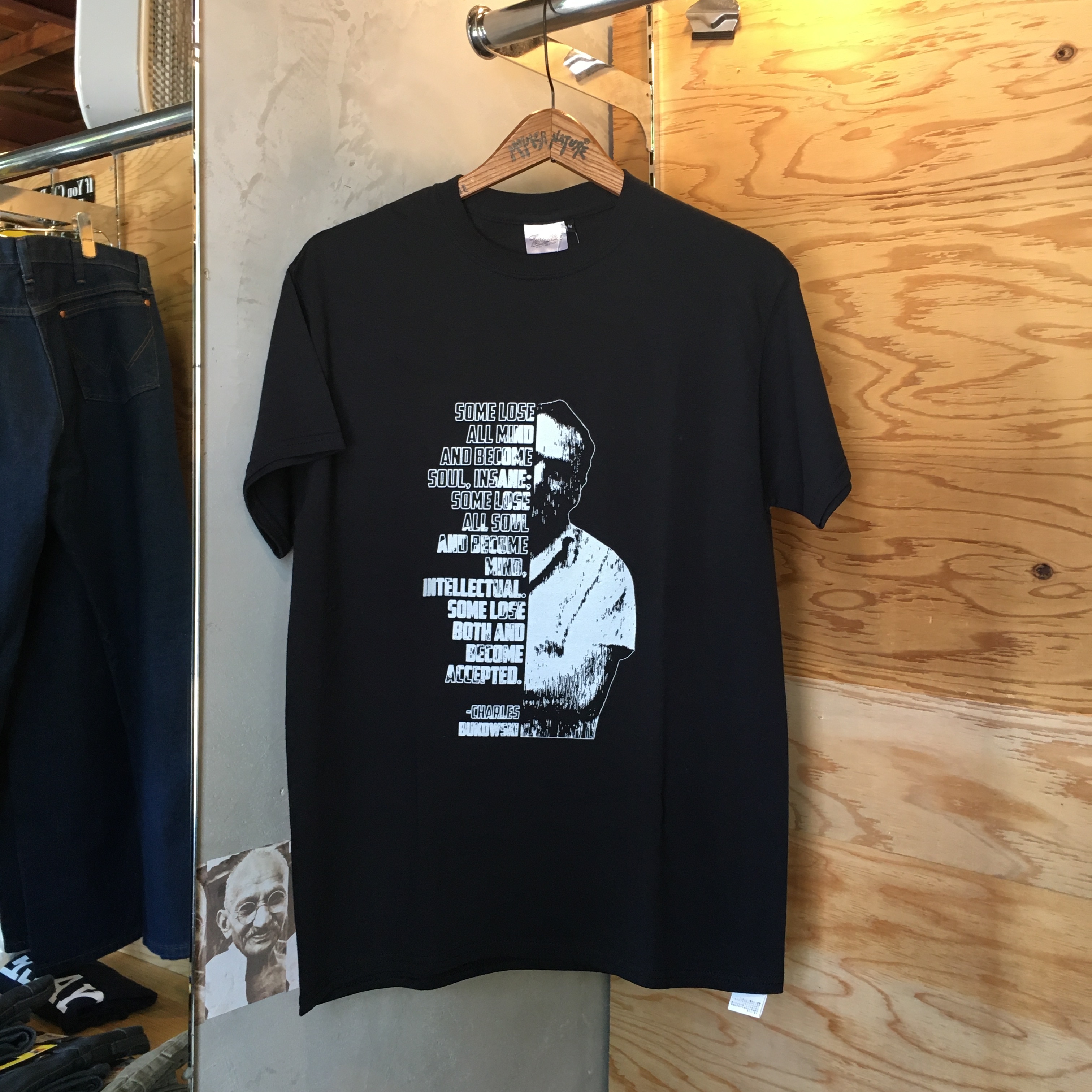 Teesquare : BLACK TEE