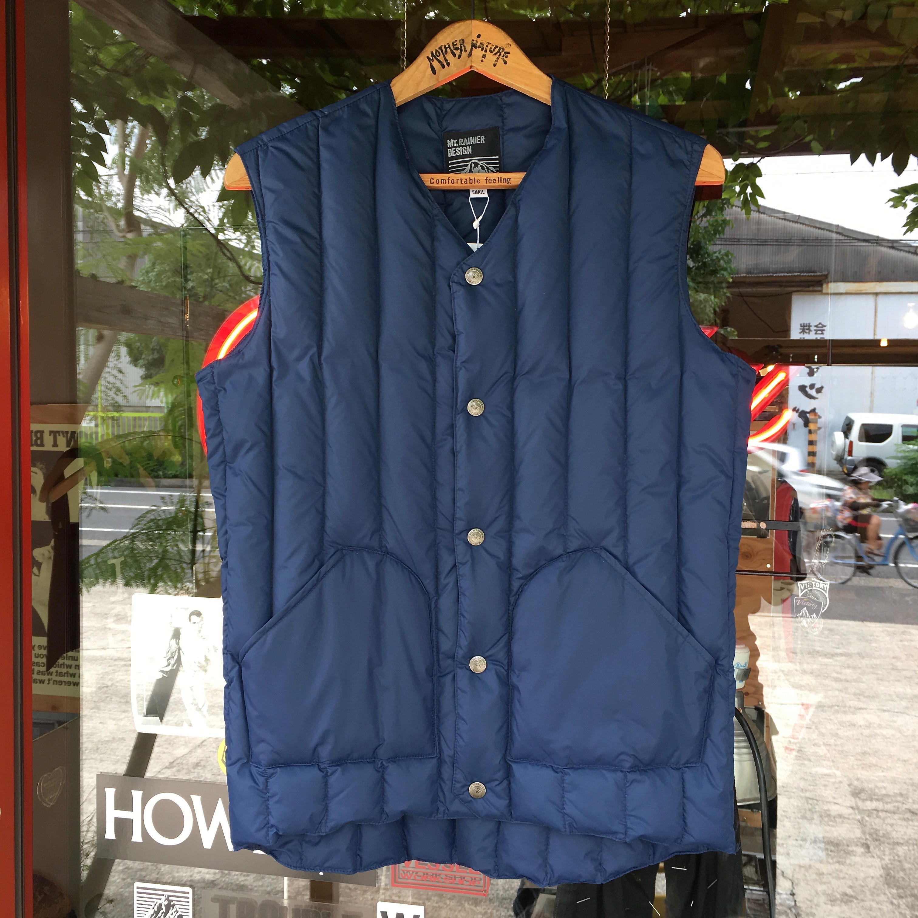 MT RAINIER DESIGN：MR61312 VERTICAL QUILT DOWN VEST