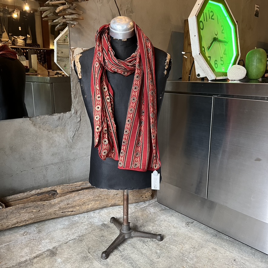 TAABEEZ : HAND BLOCK PRINT STOLE