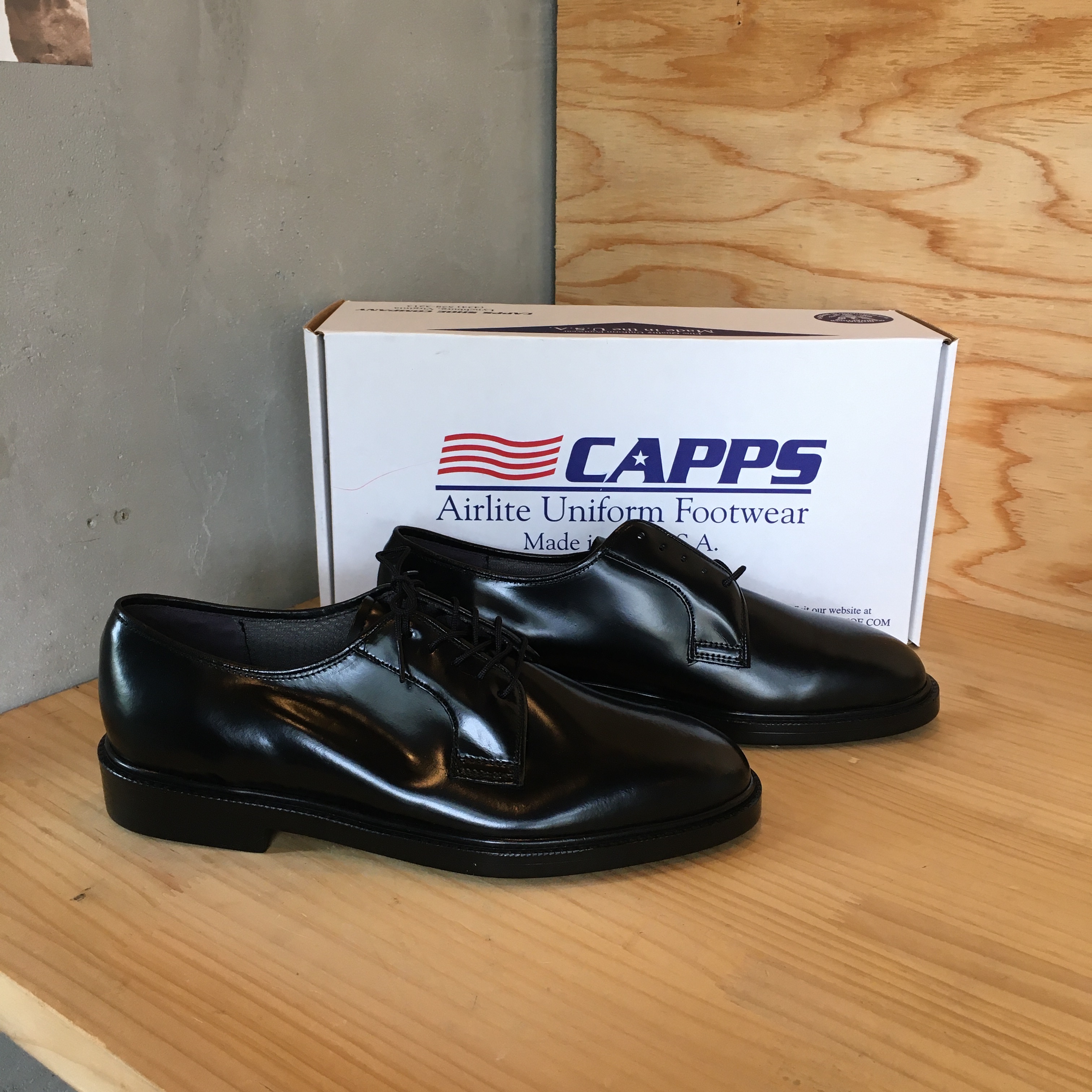 CAPPS SHOE COMPANY : Capital Air-Lite Oxford