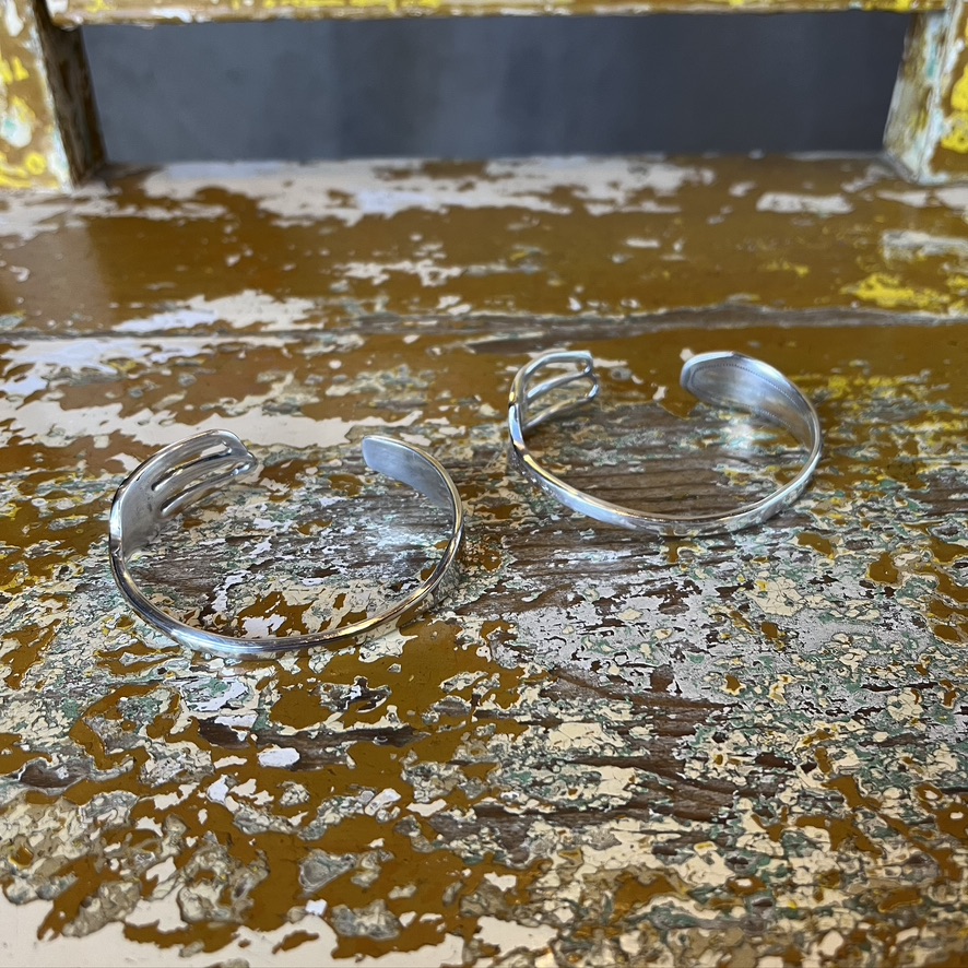 MARCHELLOART : WELDED PICKLES FORK BANGLE