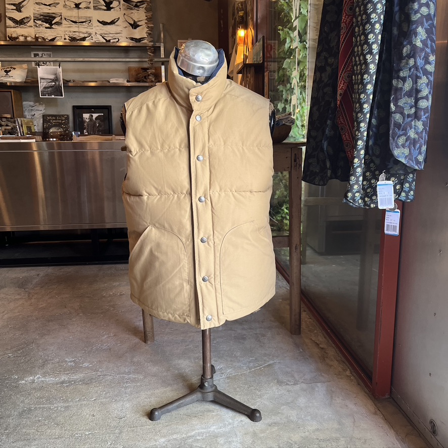 MT.RAINIER DESIGN: MRD ORIGINAL REVERSIBLE DOWN VE
