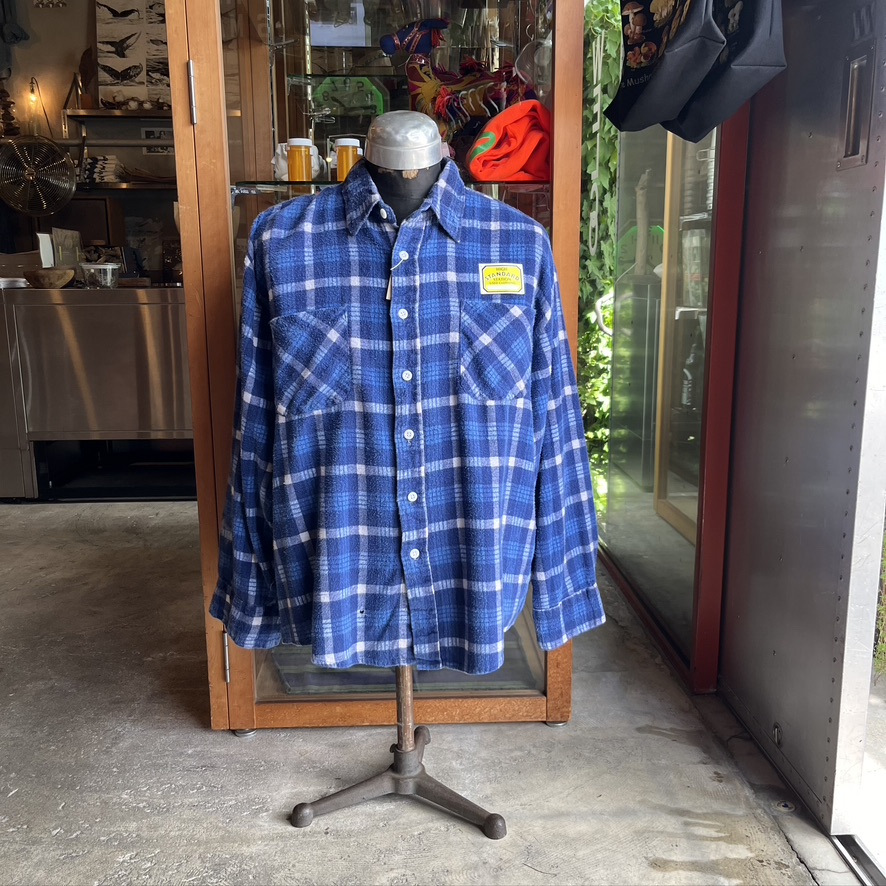 VINTAGE PRINT FLANNEL SHIRT WHITE BUTTON