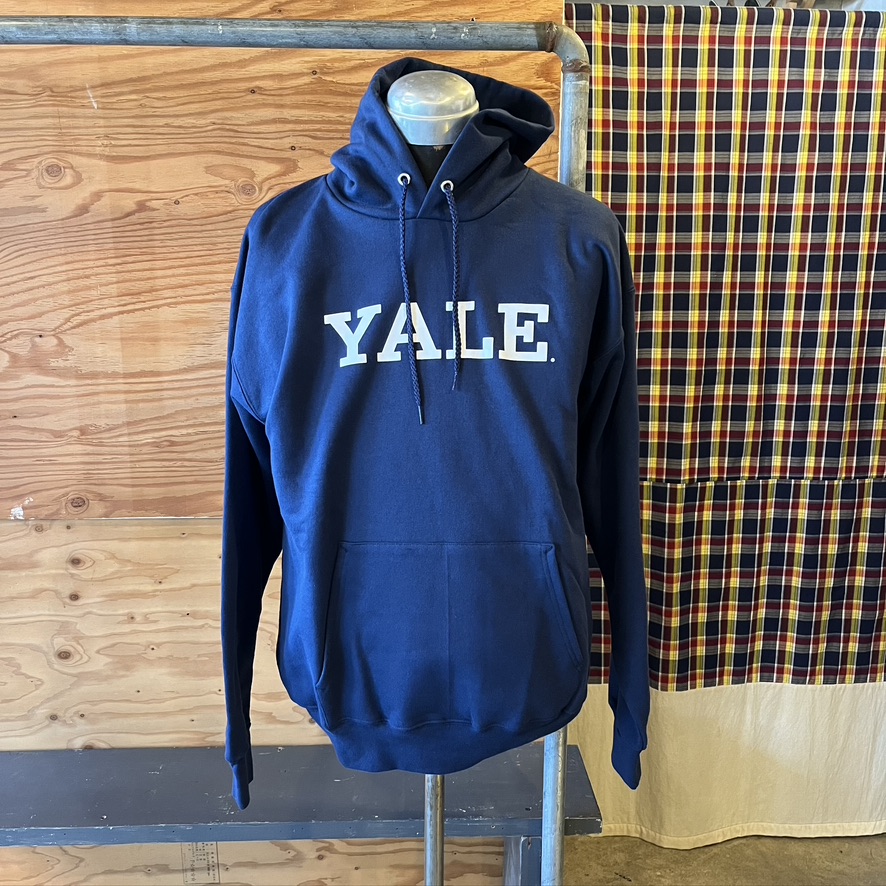 THE IVY SPORT : CLASSIC HOODIE