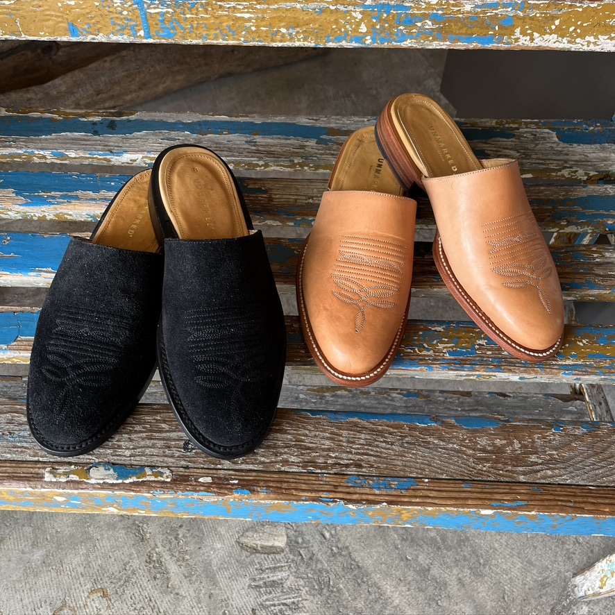 UNMARKED : Slip on Sandal