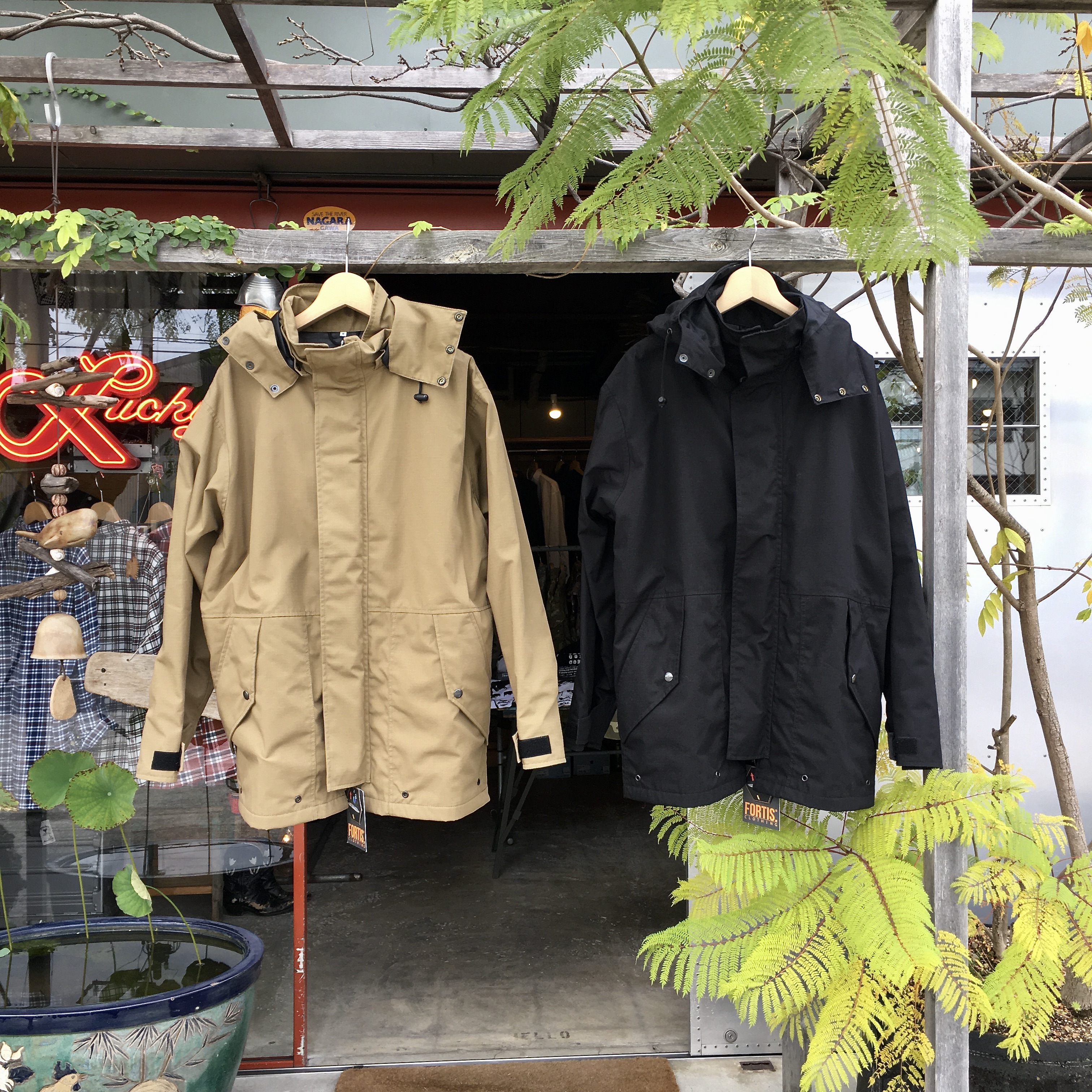 FORTIS CLOTHING : Waterproof Field Jacket