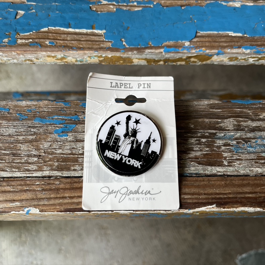 JAY JOSHUA NEW YORK LAPEL PIN