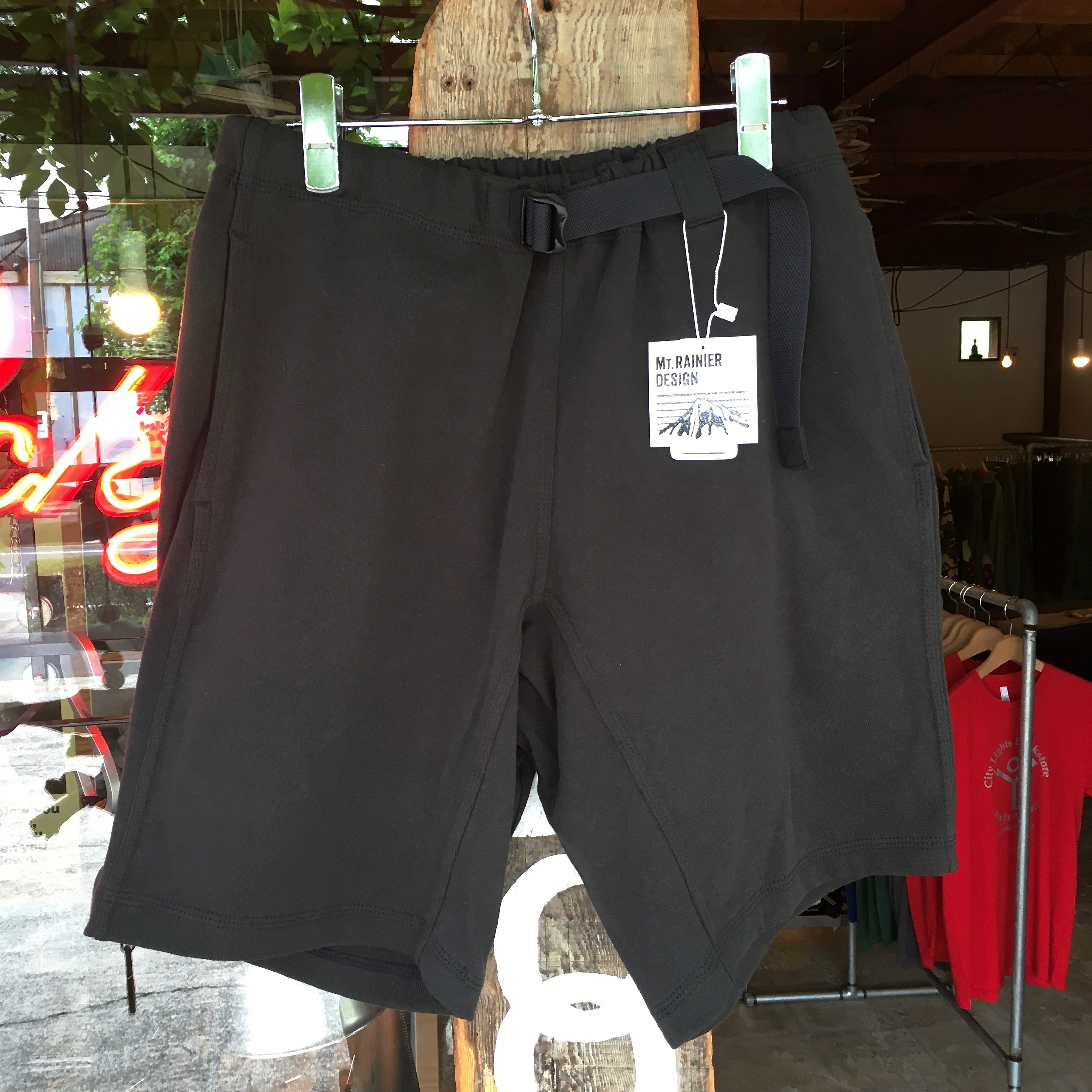 MT RAINIER DESIGN：MRD POKET SHORTS