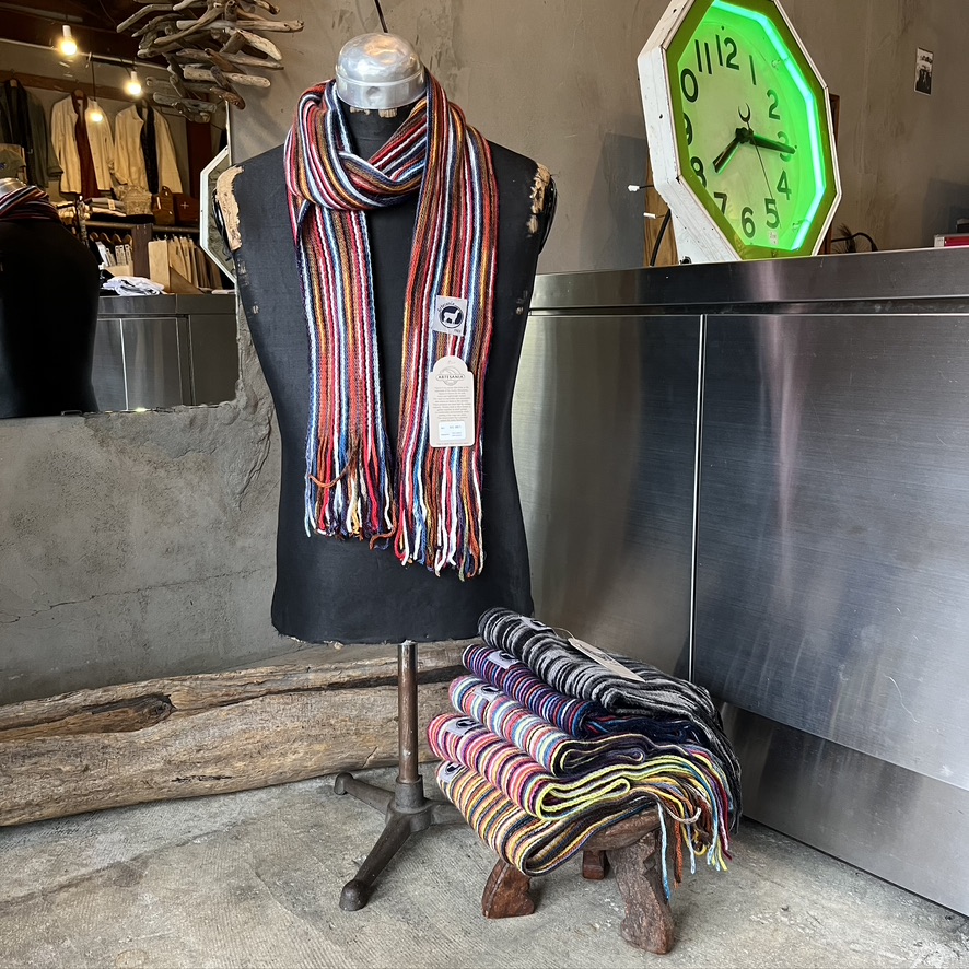 ARTESANIA : ACRYLIC ALPACA STOLE