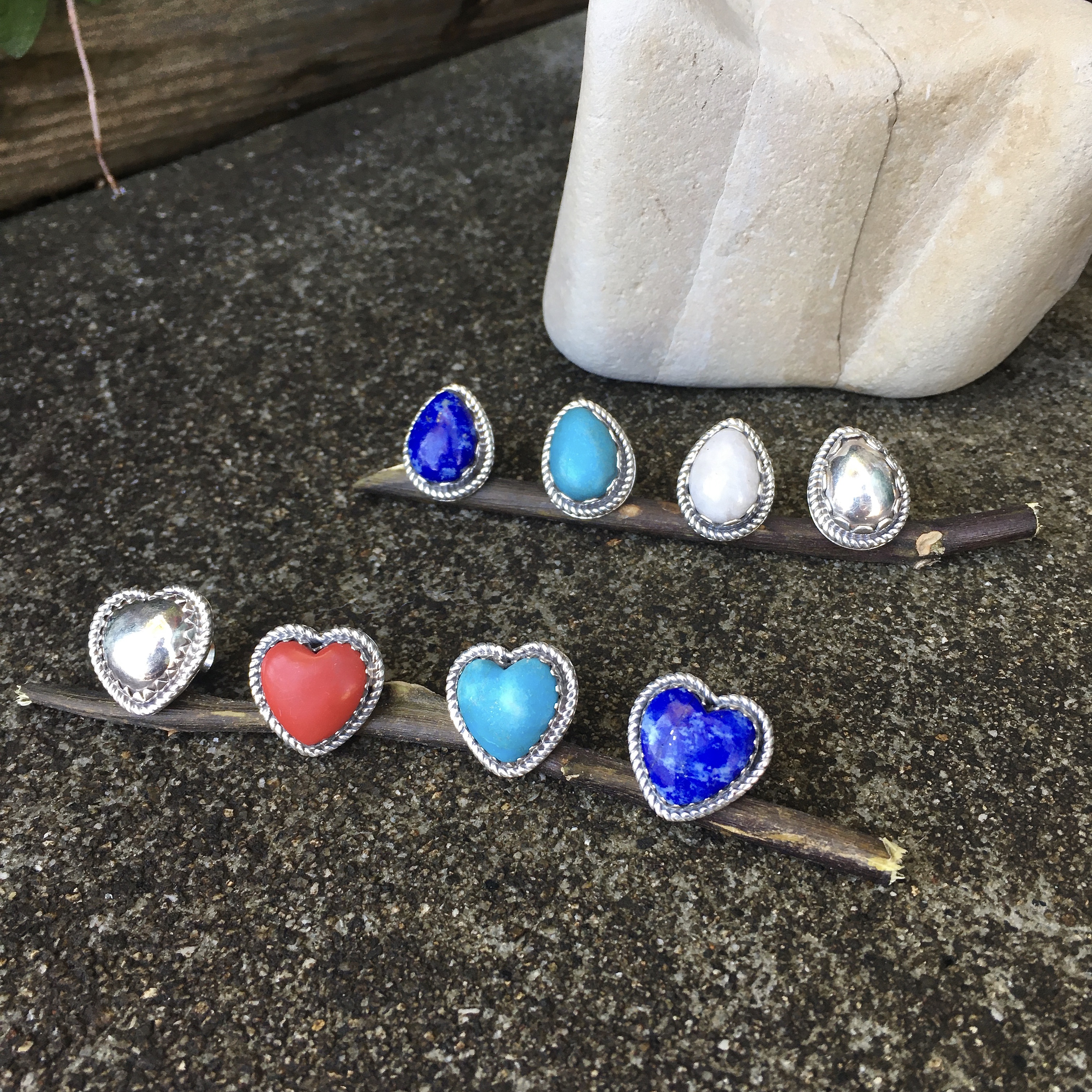 STONE TEARDROP PIN BROOCH SMALL,HEART PIN BROOCH P