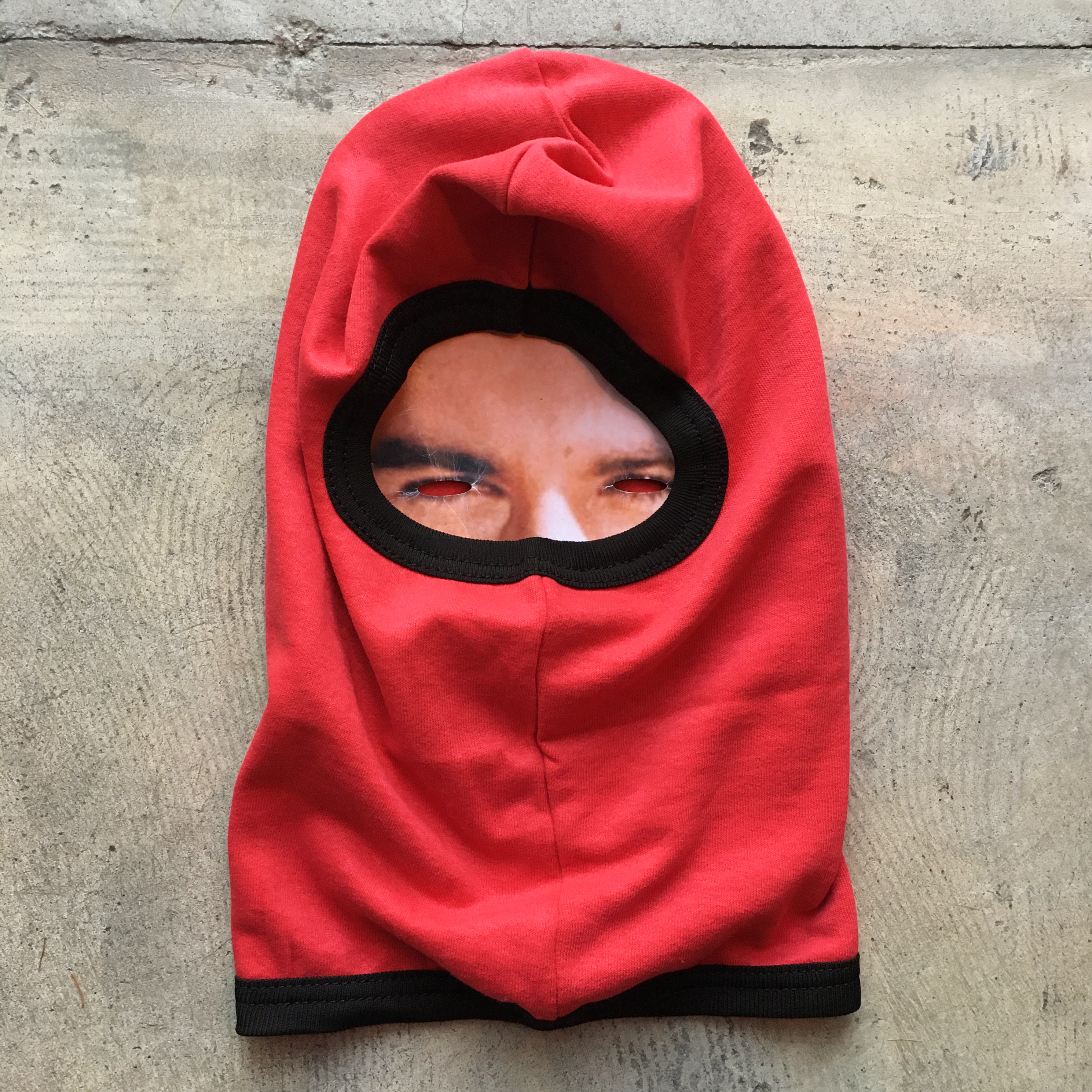 US G-I POLYPRO BALACLAVA RED/BLACK