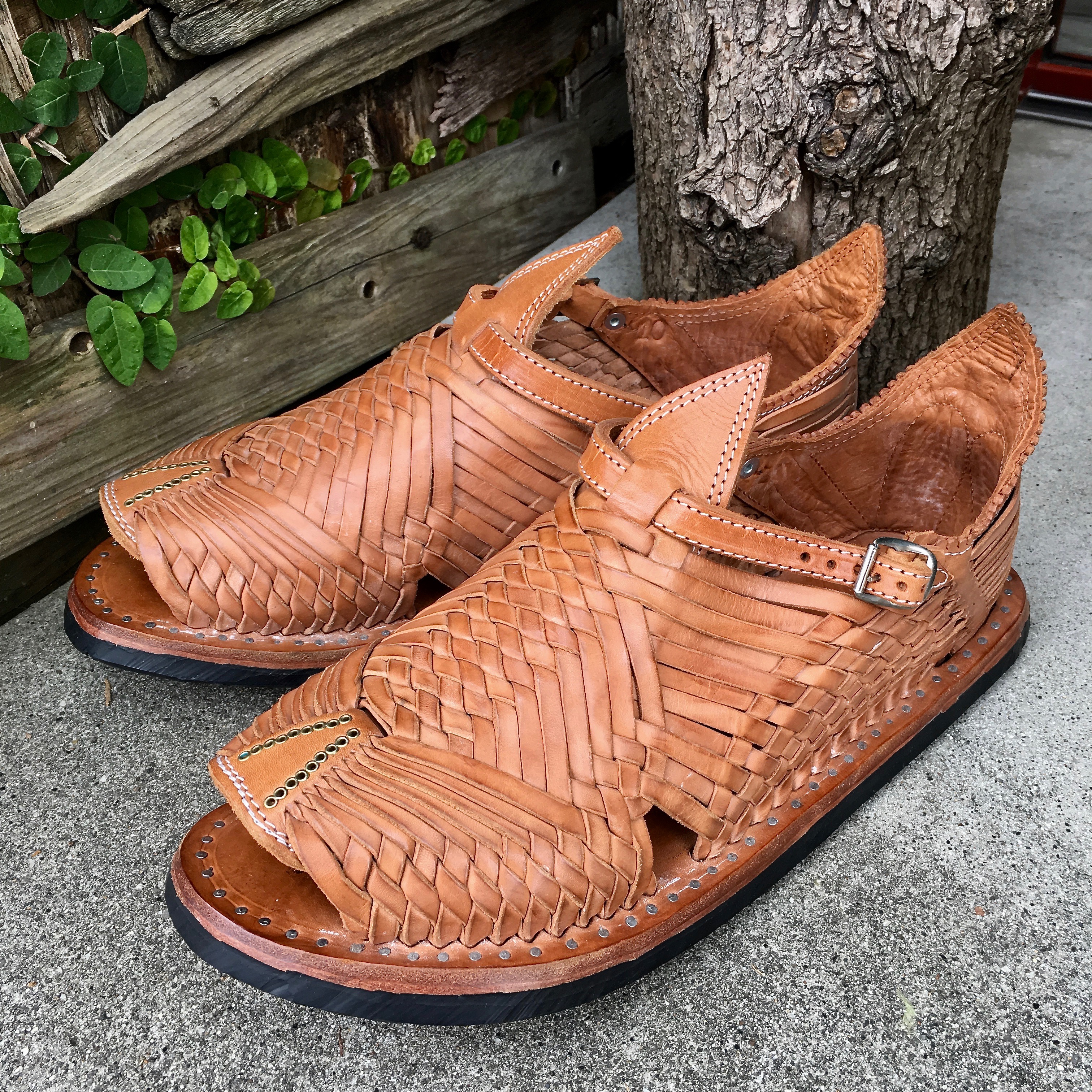 HANDMADE MEXICAN HUARACHES : MAESTRO SANDAL 
