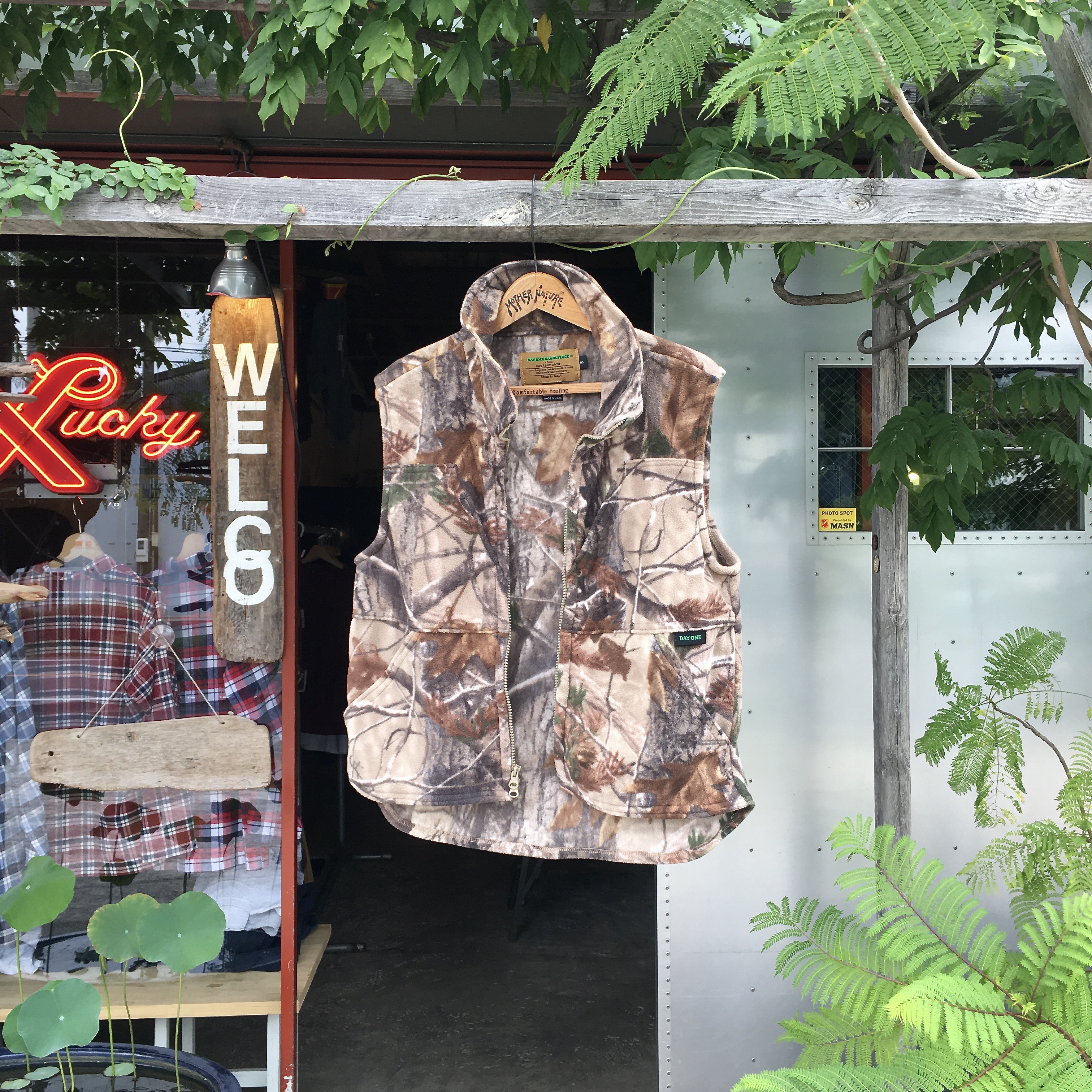  Day One Camouflage : Fleece Vest Low Collar