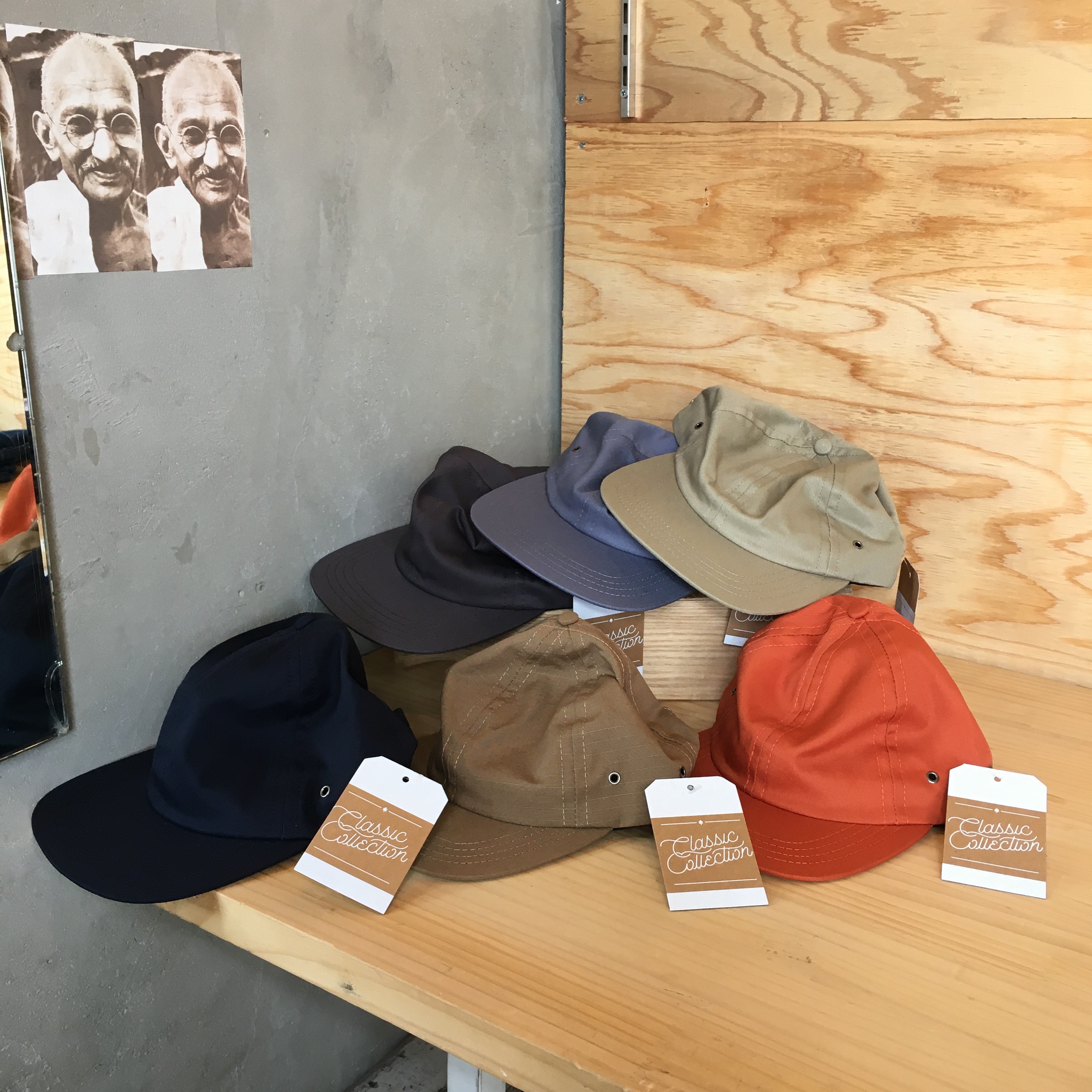 Classic Collection : The Mira 6Panel Cap