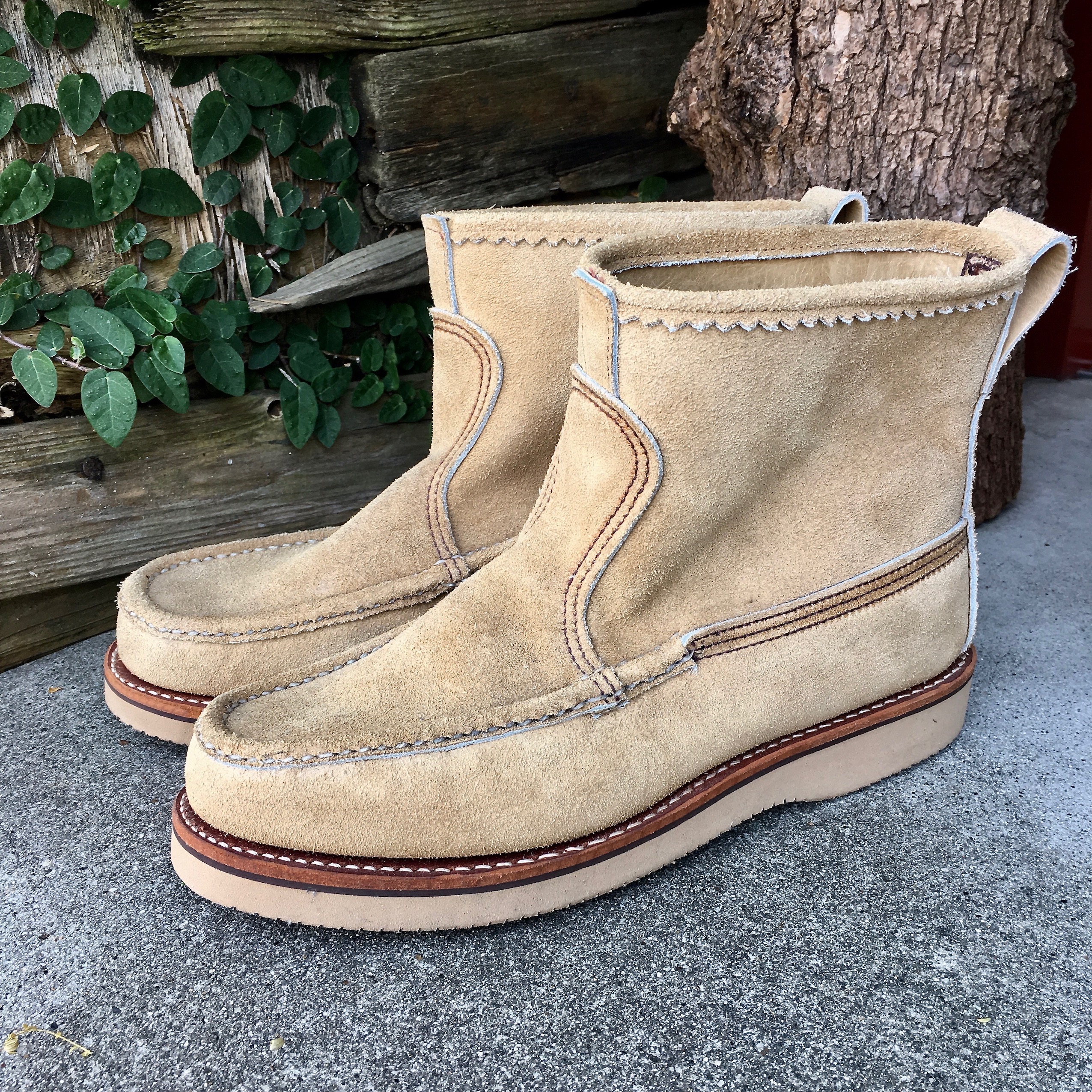 RUSSEL MOCCASIN : KNOCK-A-BOUT 