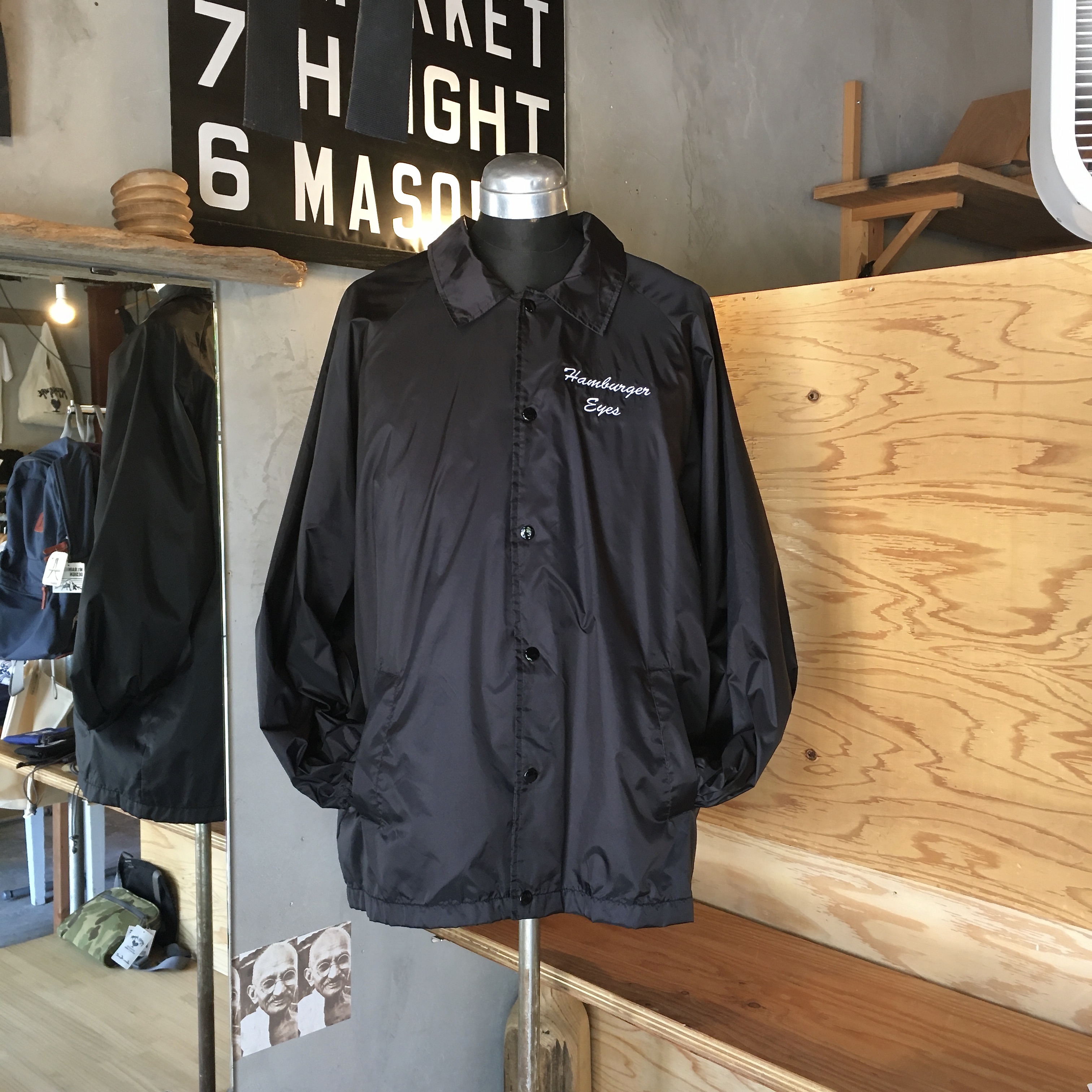 HAMBURGER EYES : BLACK WINDBREAKER