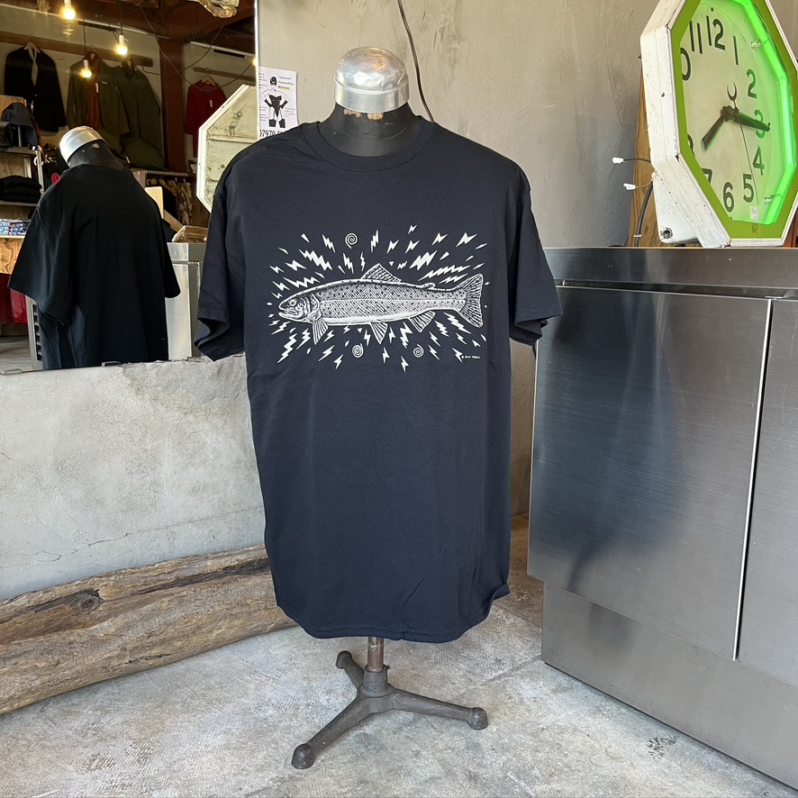 RAY TROLL OFFICIAL: ELECTRIC FISH T-SHIRT