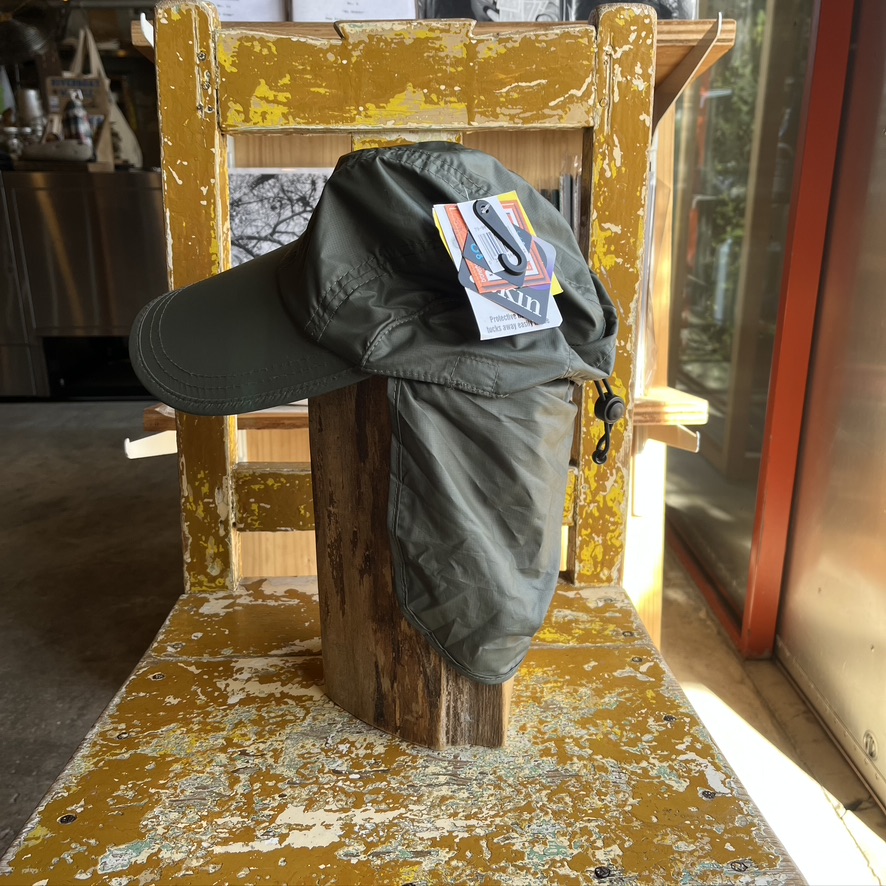 BRONER : Long Bill Fisherman Cap with Neck Flap