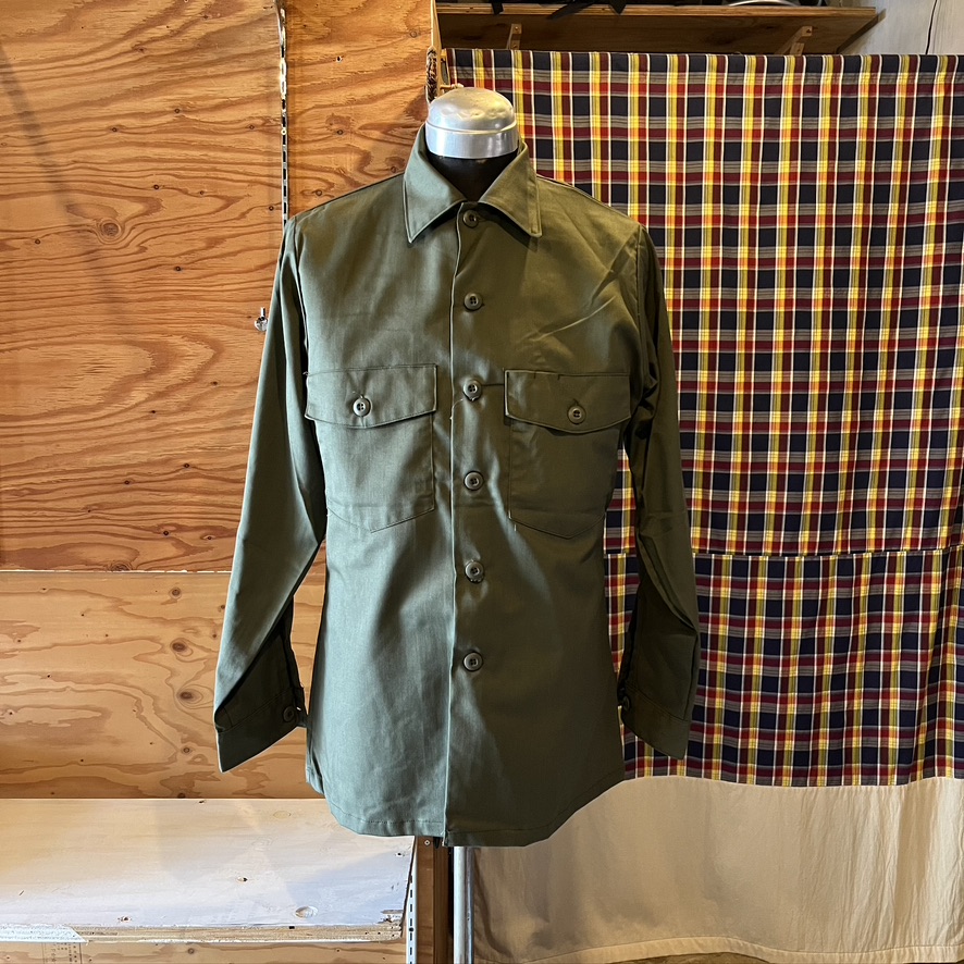 80’s US POLY/COTTON FATIGUE SHIRTS (DEADSTOCK)