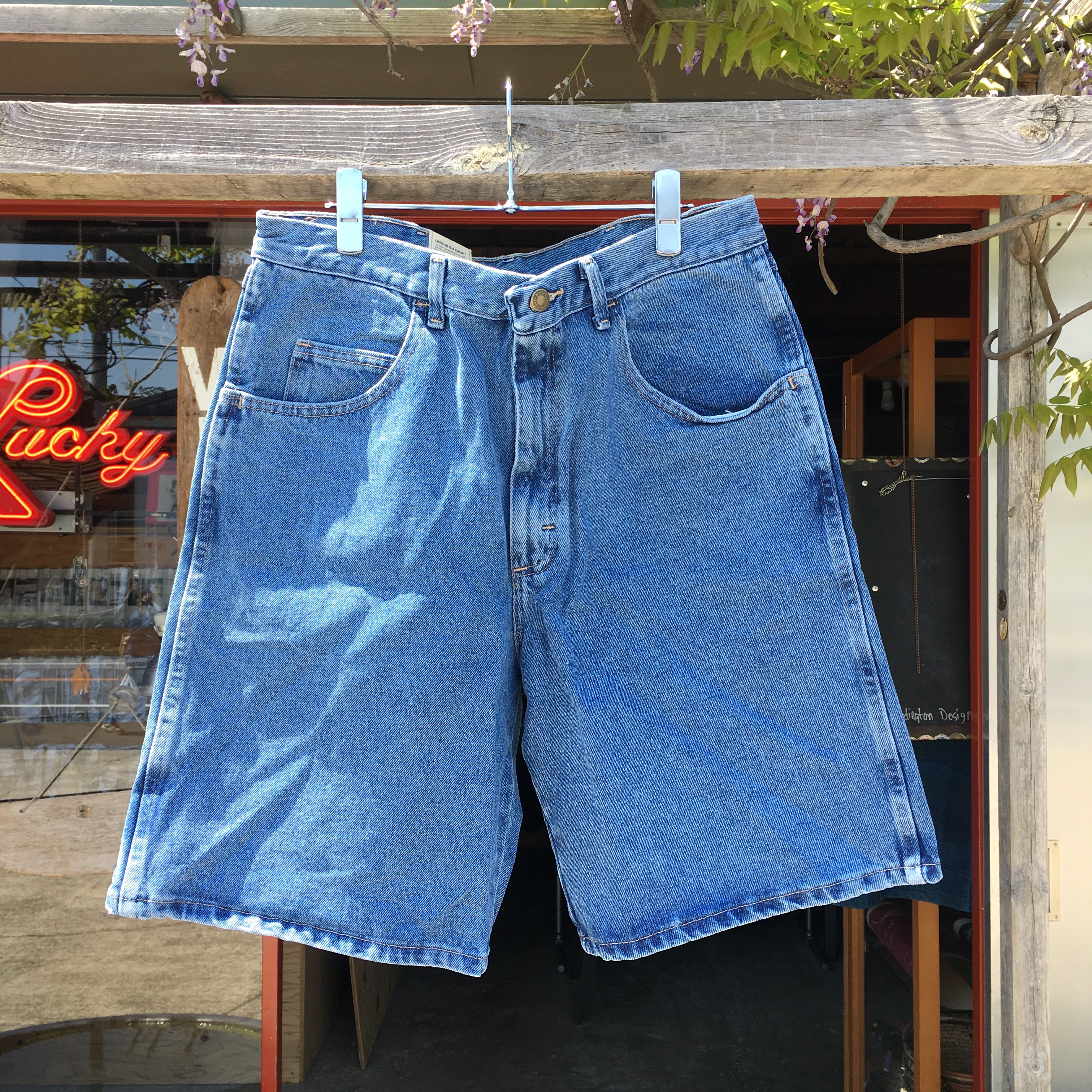 WRANGLER : WRANGLER : RUGGED WEAR RELAXED FIT SHOR