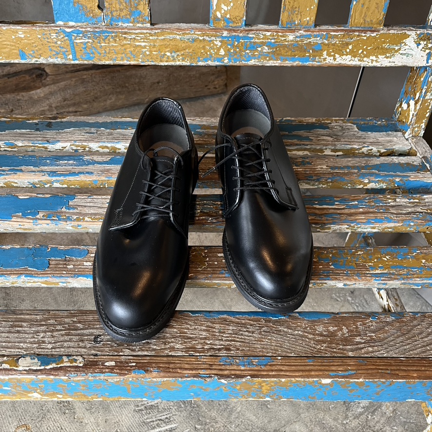 CAPPS SHOE COMPANY : Commander WELT Oxford