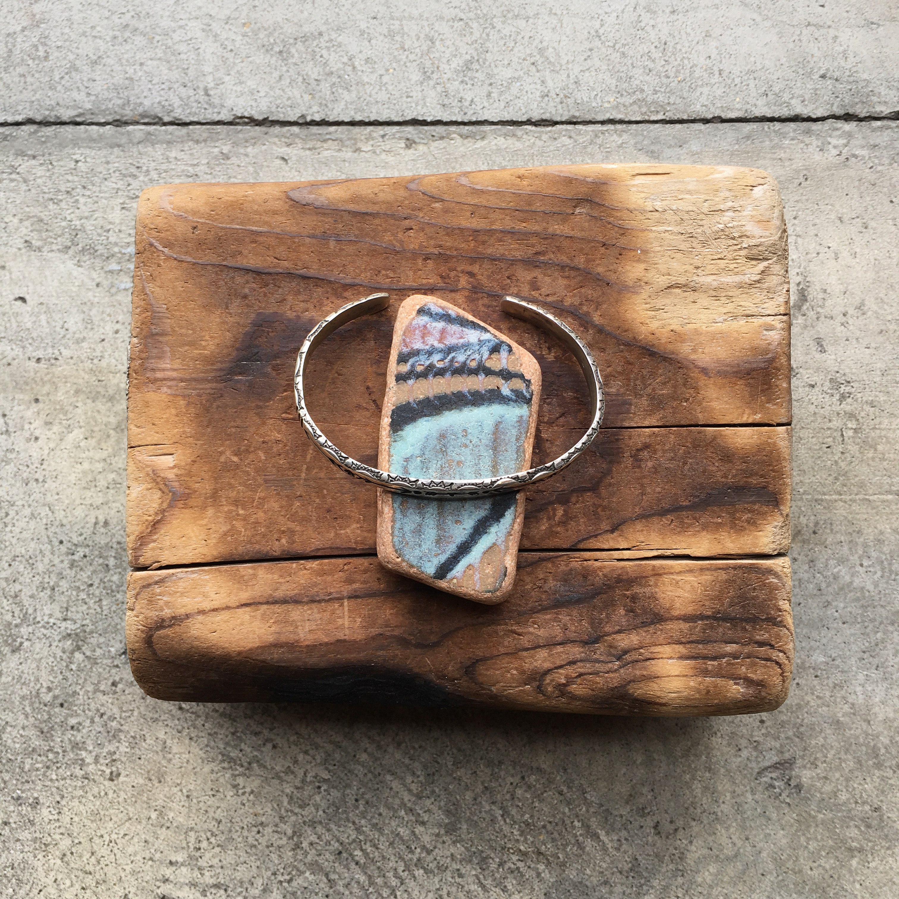 ERICKA NICOLAS BEGAY: 5HMB3D HALF MOON BRACELET 