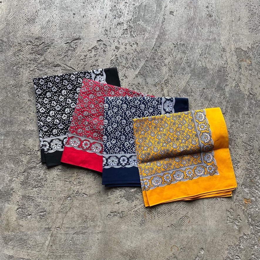 MODAS : 1090 VIERECKTUCH PAISLEY BANDANNA