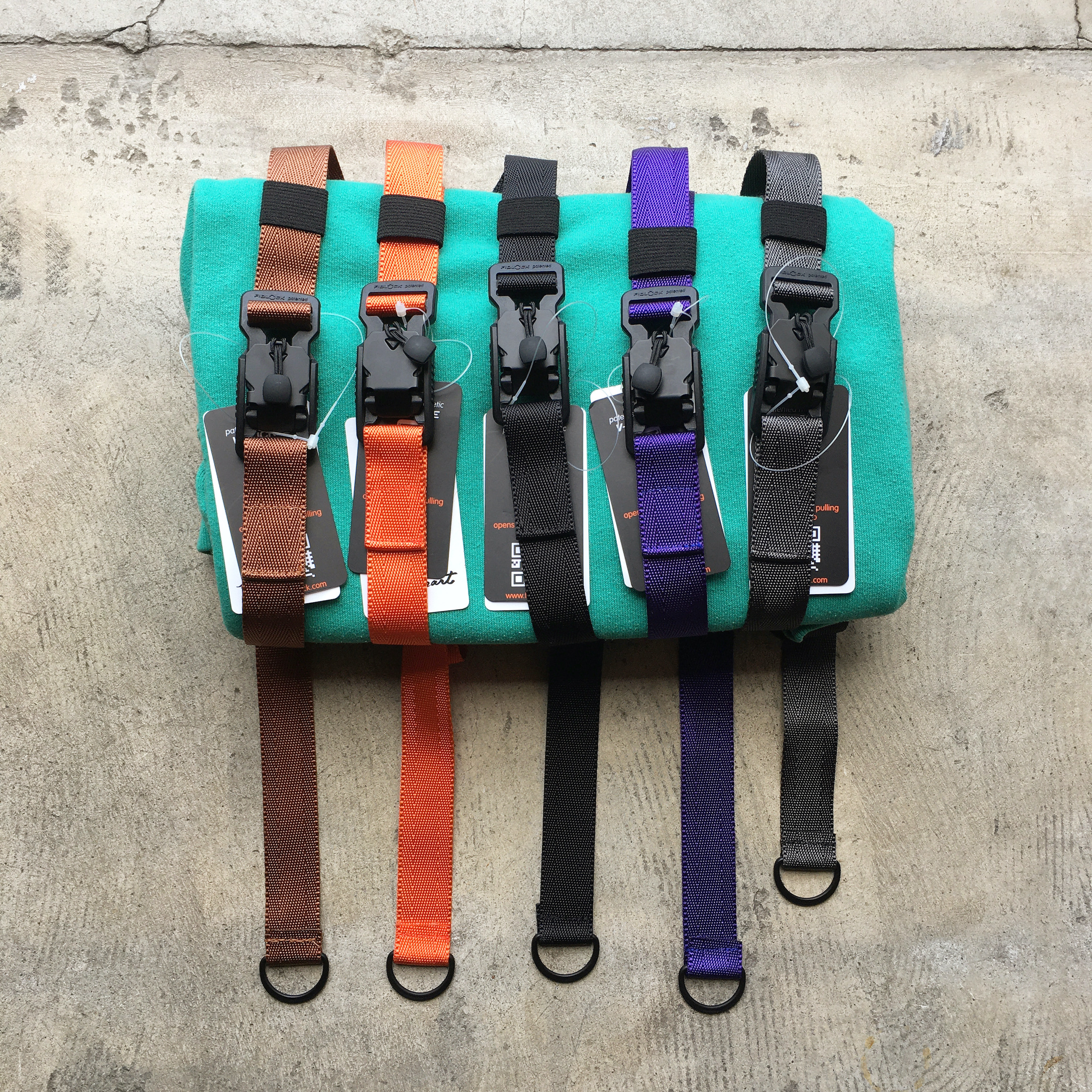 YETI DESIGN : FIDLOCK MAGNET BELT BLACK BUCKLE