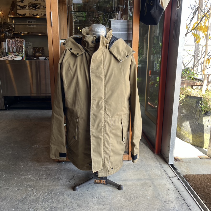 FORTIS CLOTHING : Waterproof Field Jacket