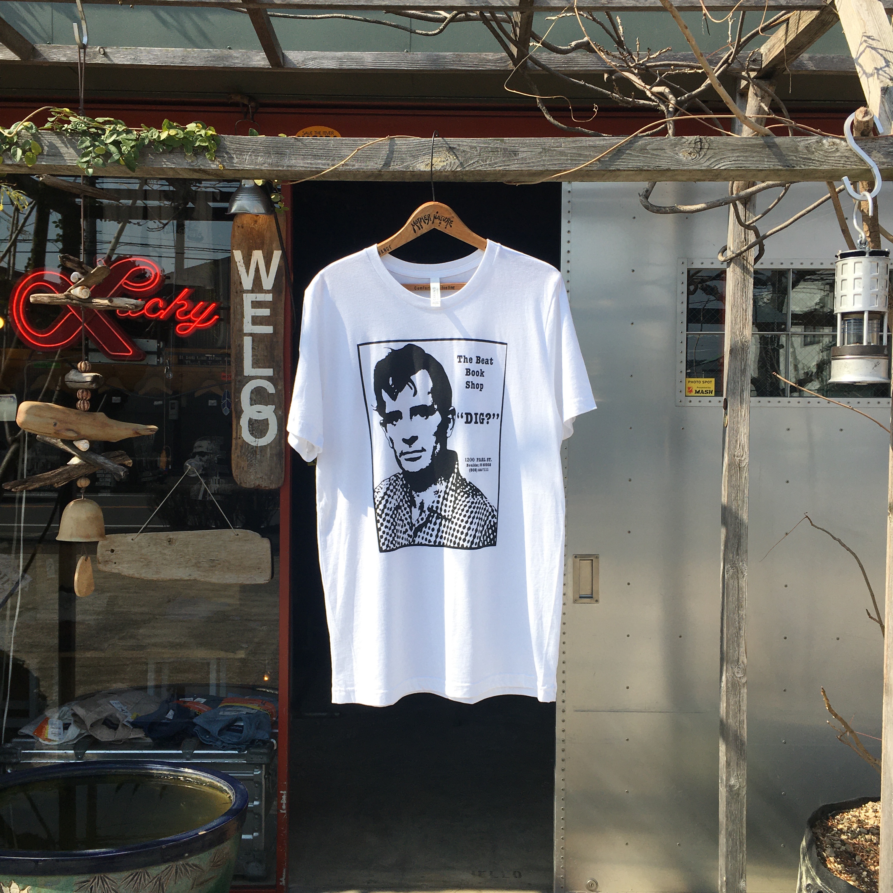beat book shop : Kerouac DIG T