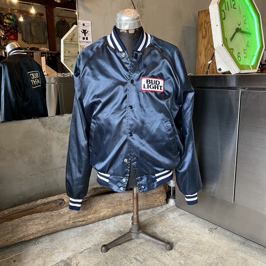 VINTAGE SPORTS JACkET