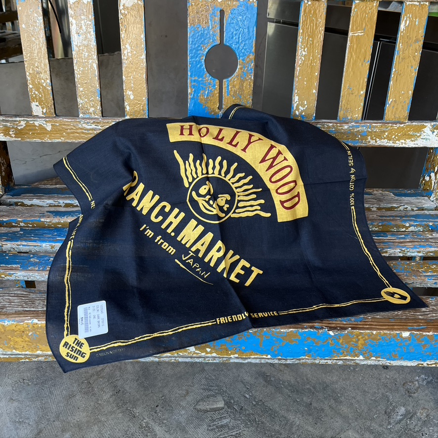 HOLLYWOOD RANCH MARKET : SUN SMILE BANDANA
