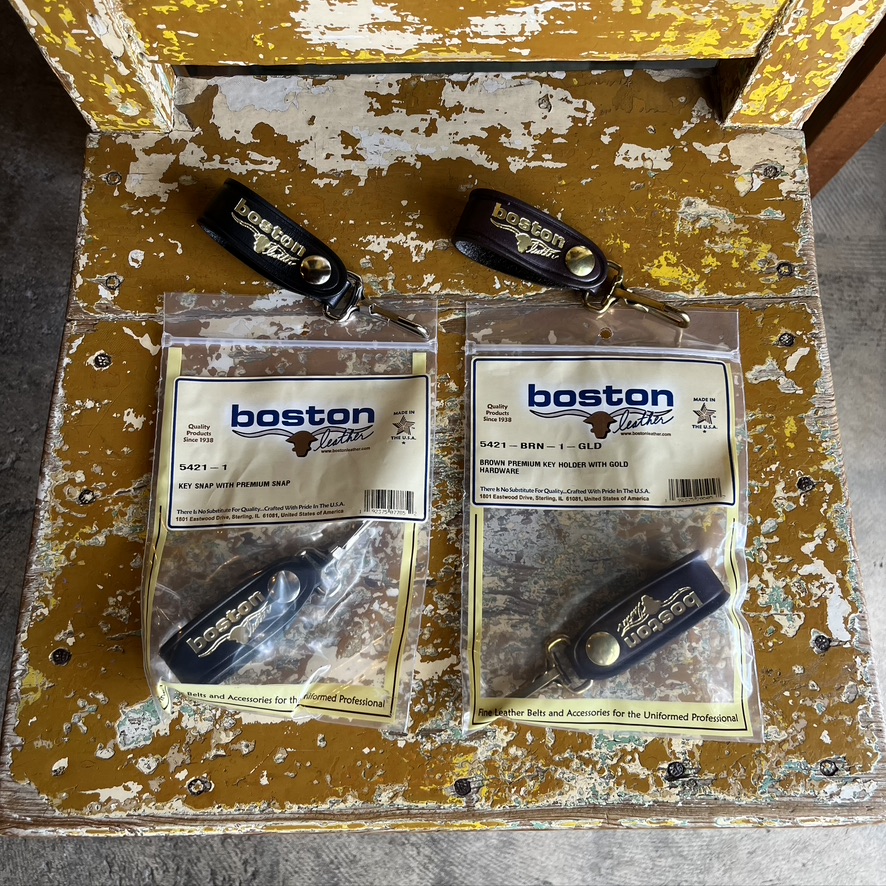 BOSTON LEATHER : PREMIUM KEY HOLDER