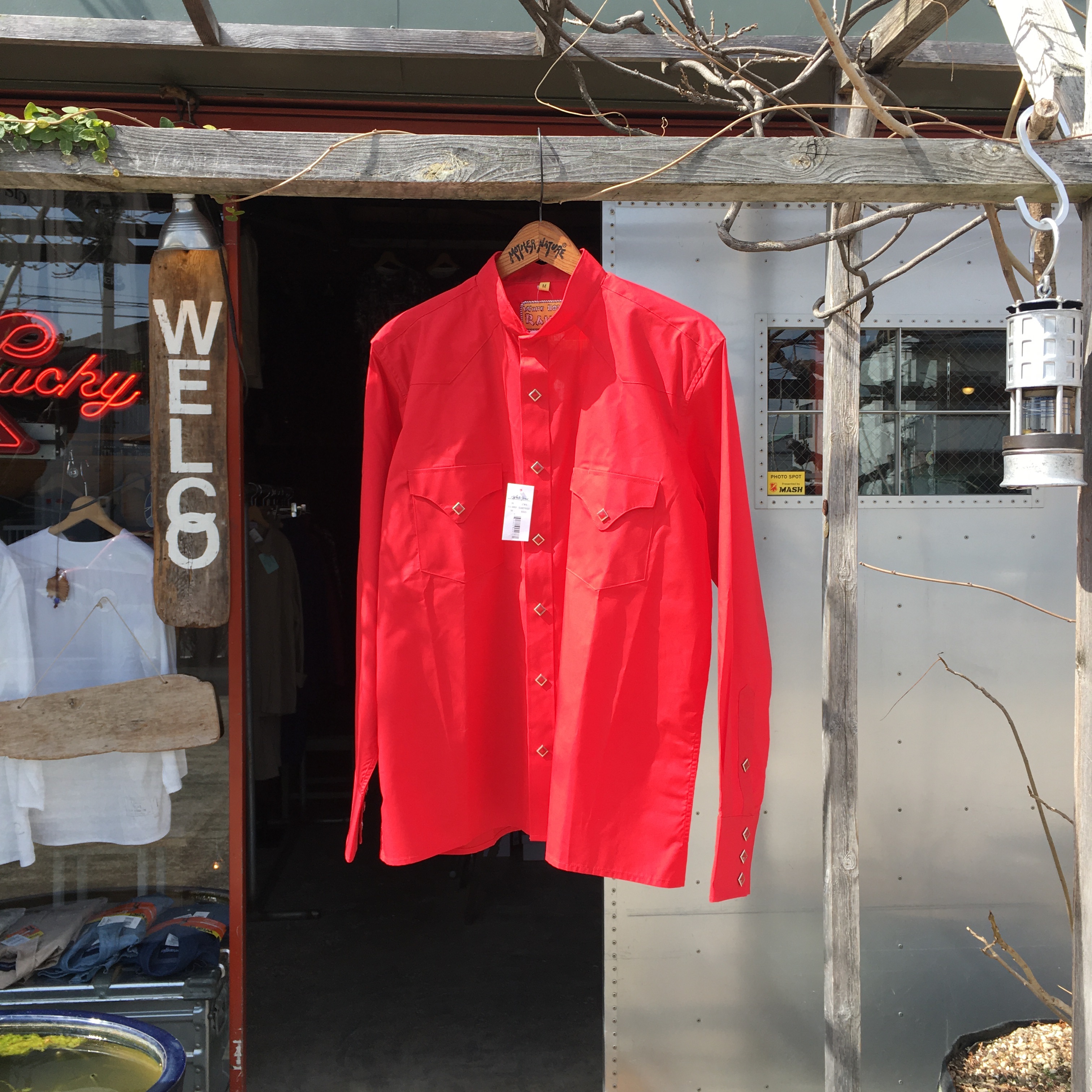 White Horse Apparel : MENS CLASSIC POCKET SHIRTS