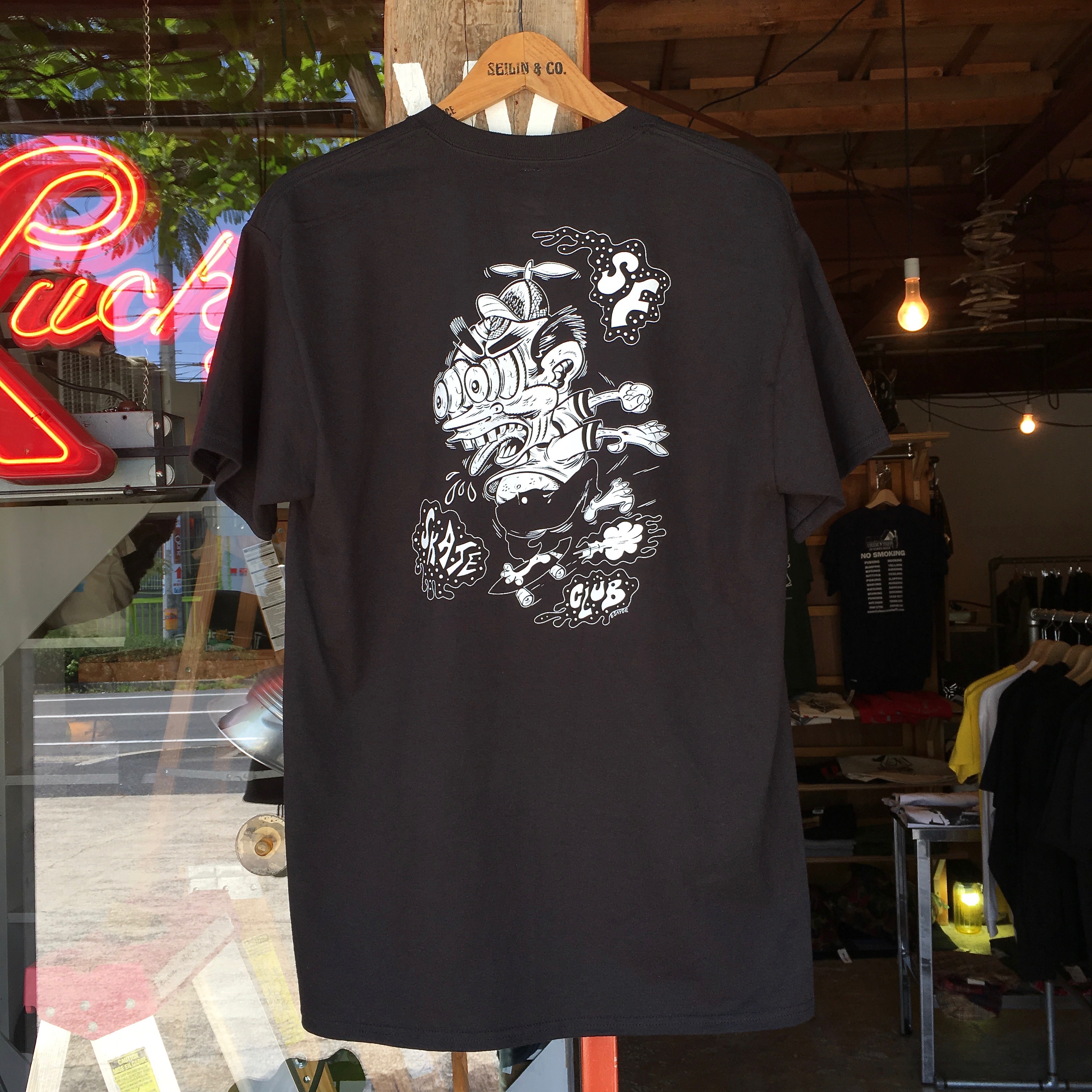 SF SKATE CLUB : ESSY DEE REFLECTIVE FRONT TEE
