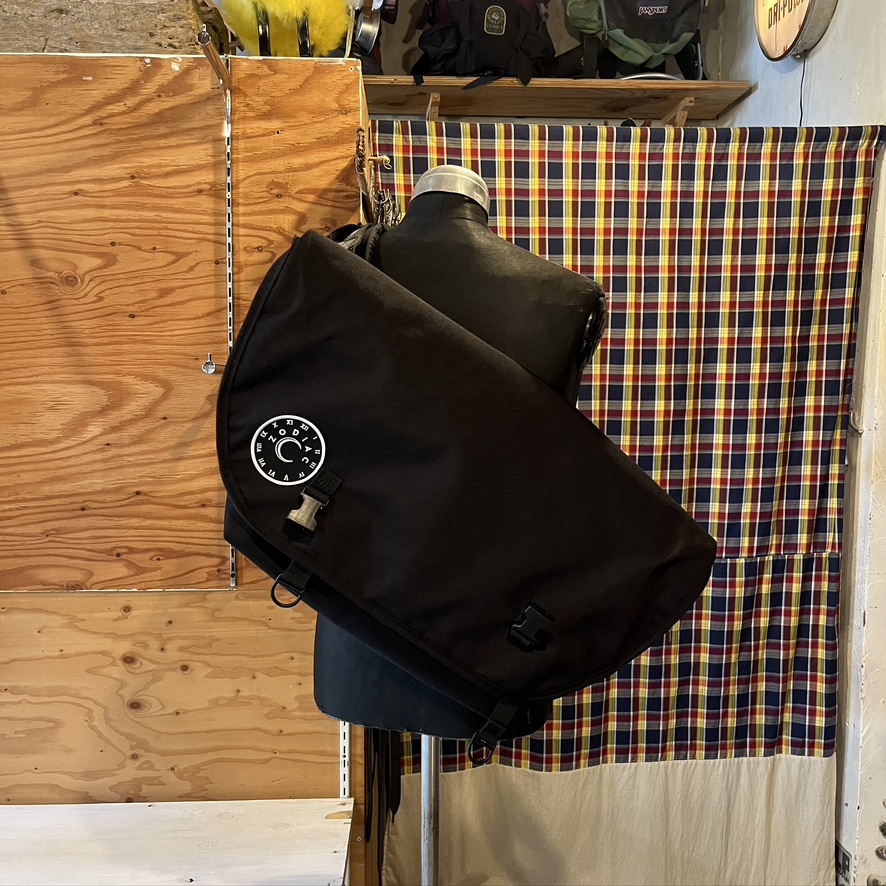 ZODIAC BAGGAGE : Small Sling