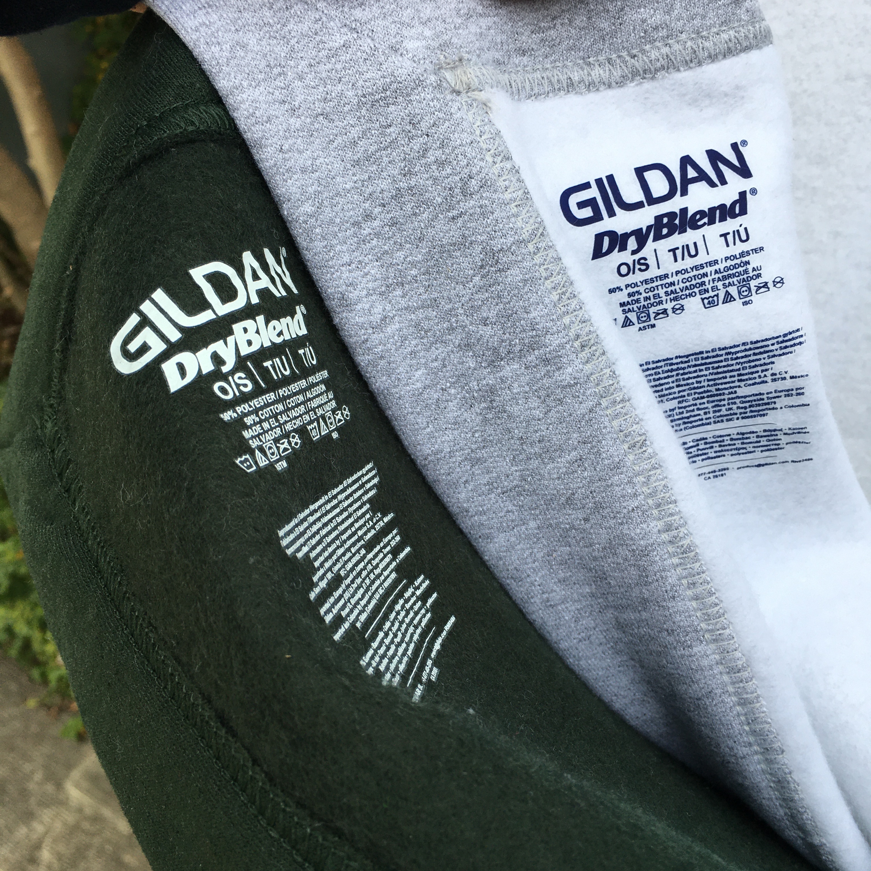 GILDAN : FLEECE STADIUM BLANKET