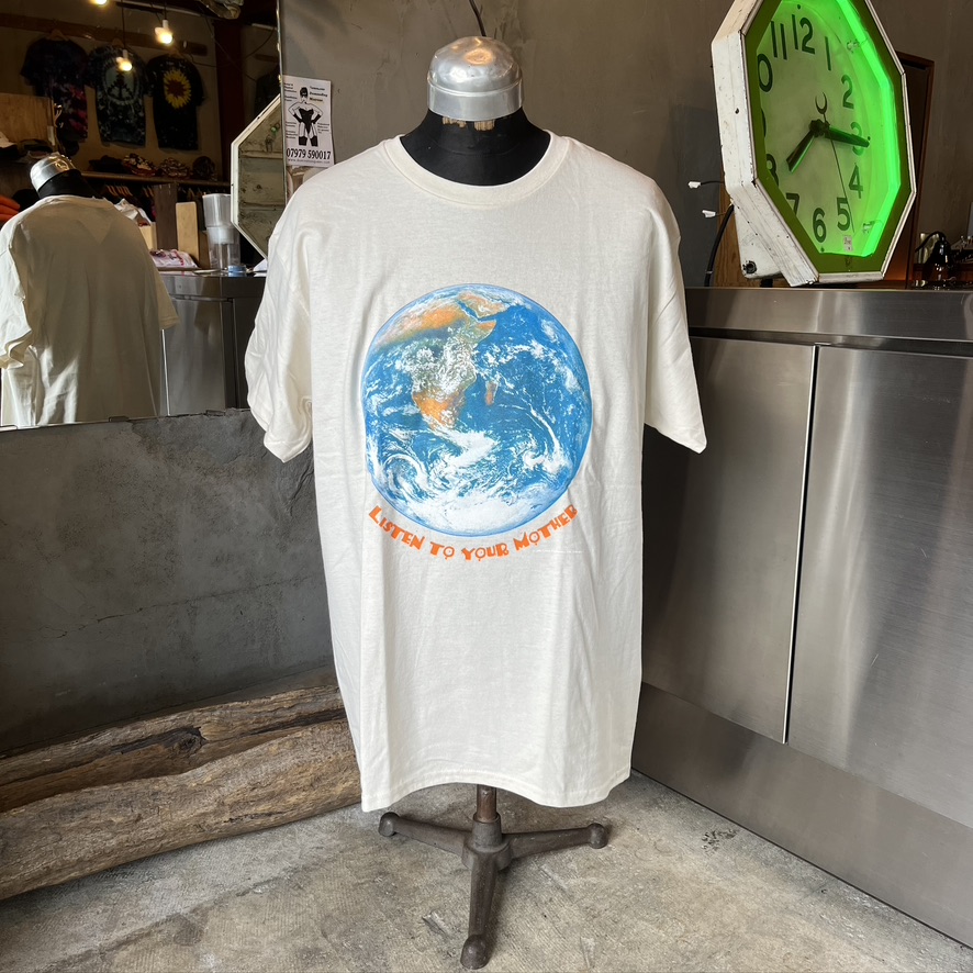COTTON EXPRESSIONS: LISTEN TO YOUR T-SHIRT