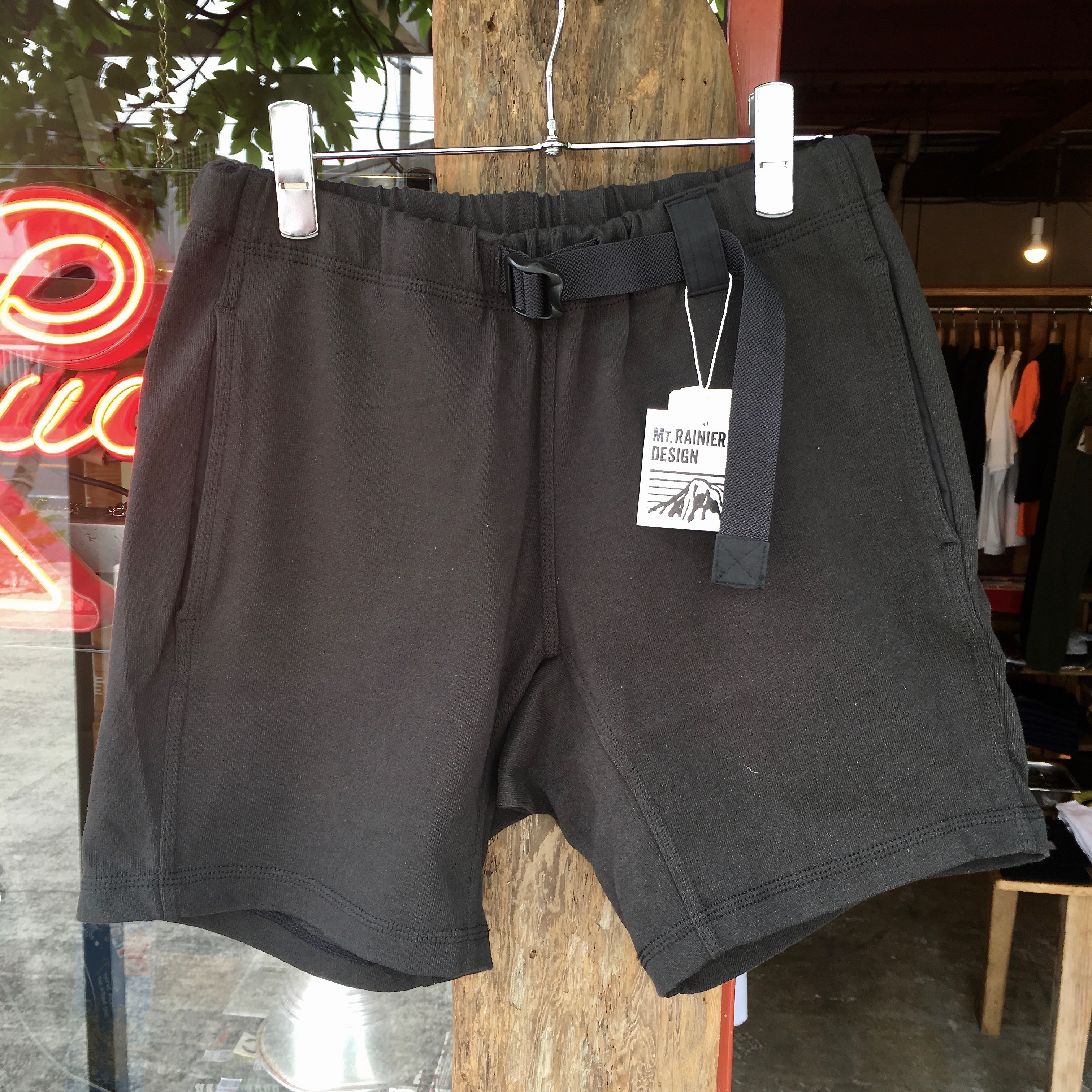  MT RAINIER DESIGN：MRD POKET SHORTS 