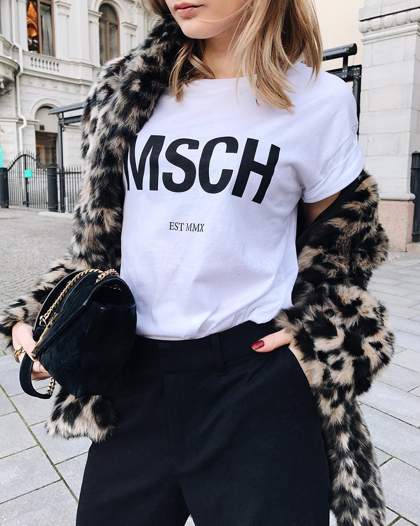 着回しばつぐん‼★MSCHロゴ Tシャツ